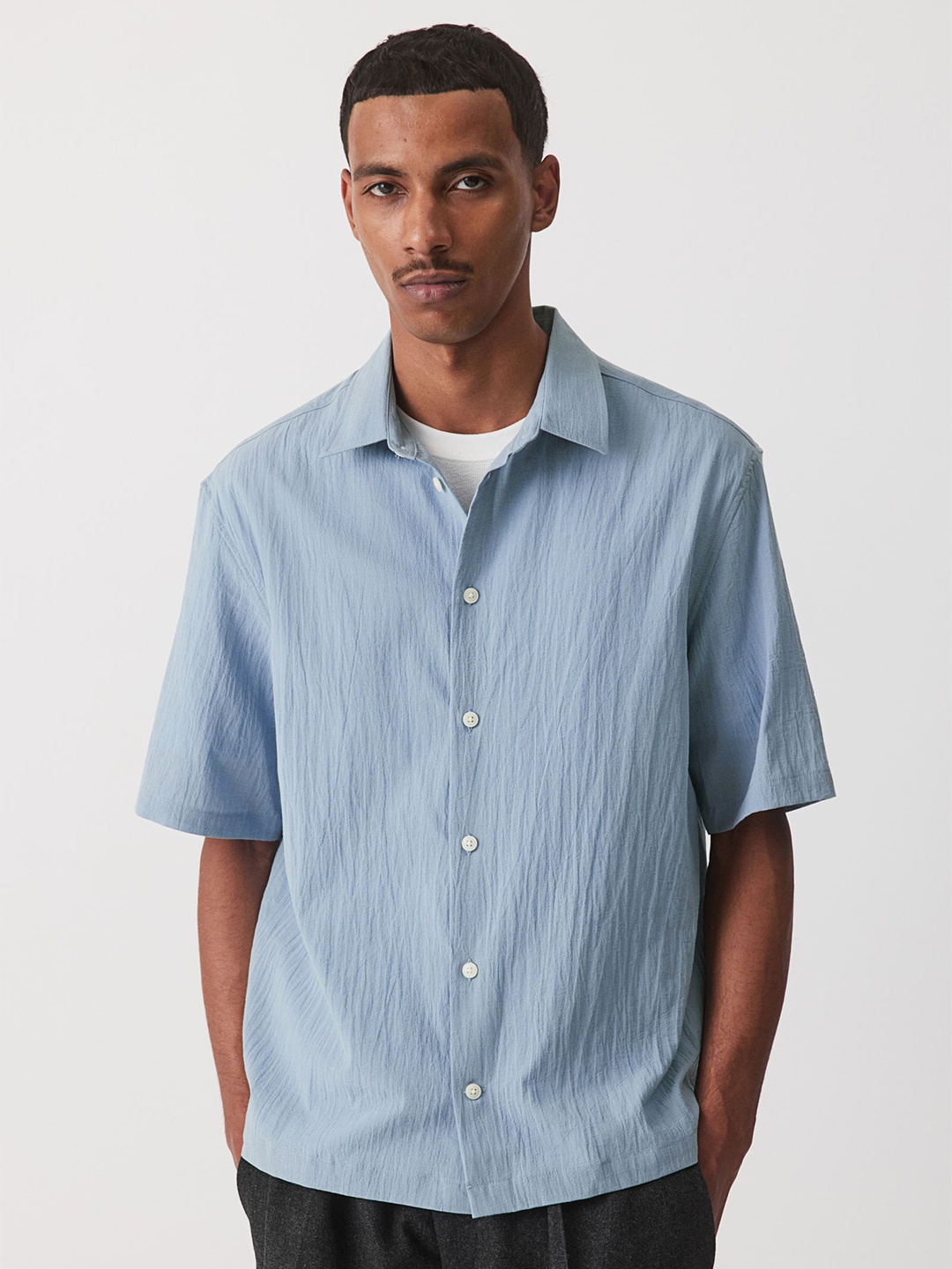 

H&M Regular Fit Crinkled Short-Sleeved Shirt, Blue