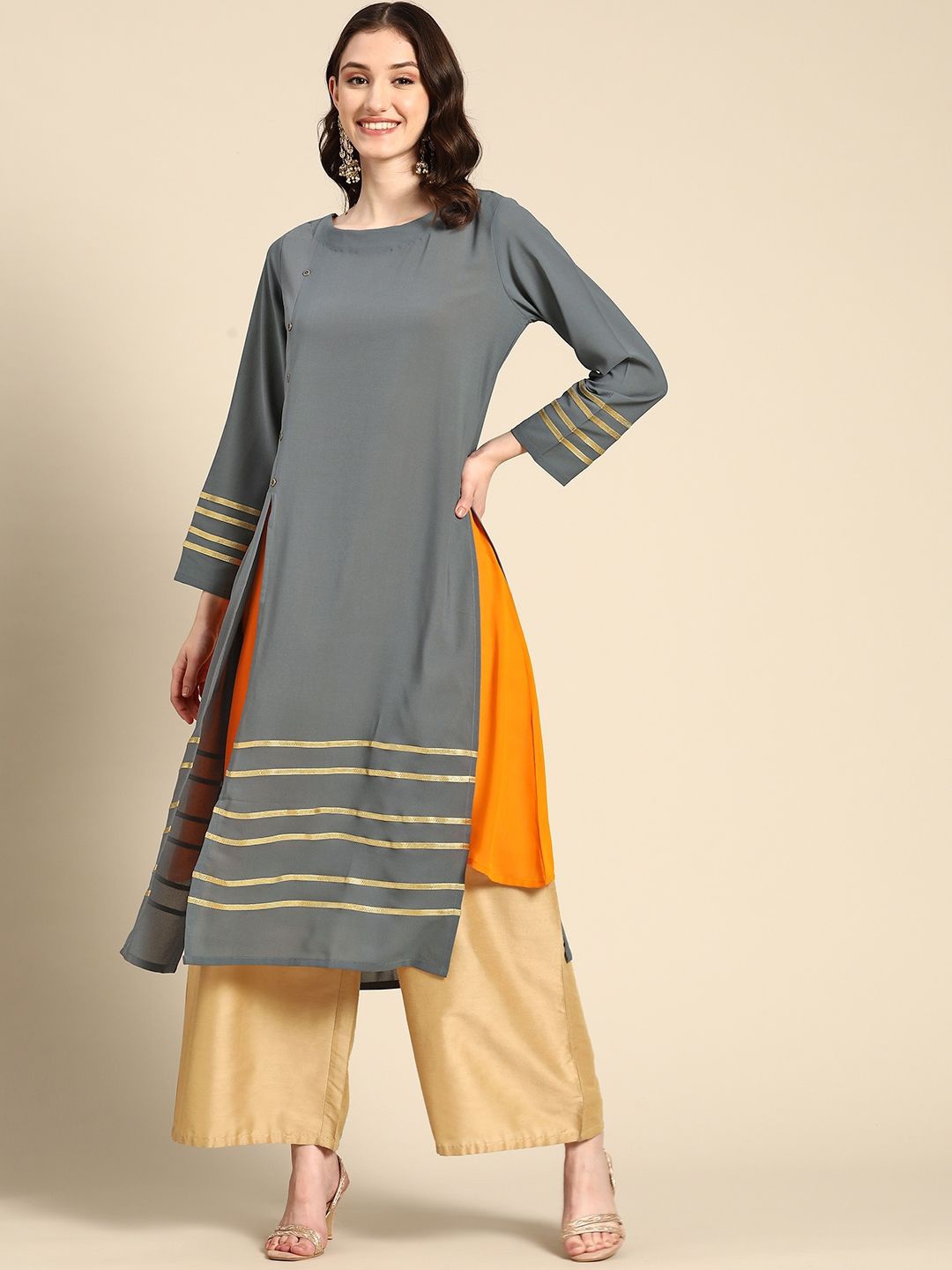 

Suha Round Neck Embroidered Straight Kurta With Slip, Grey