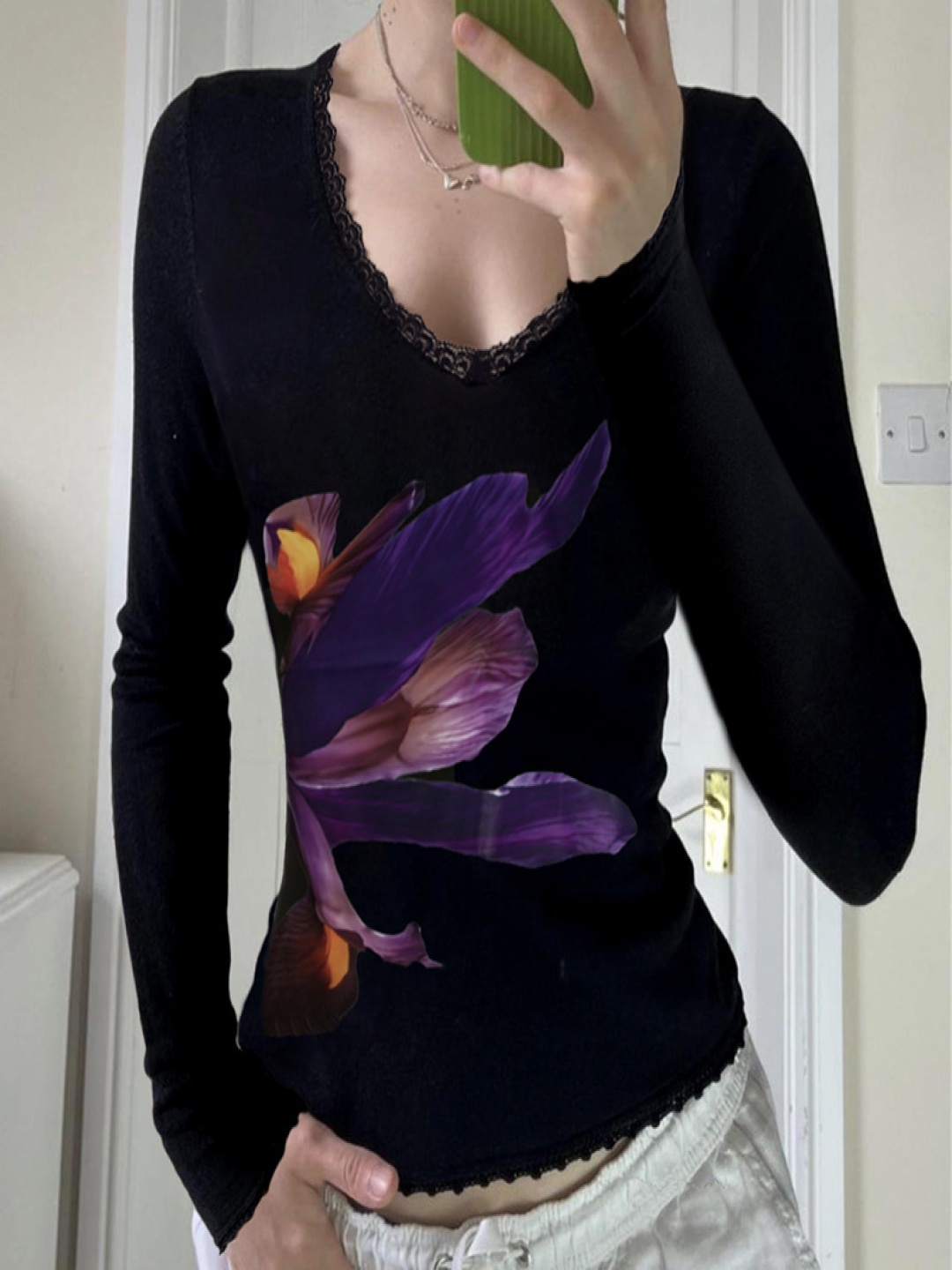 

StyleCast Women Floral Printed Fitted Top, Black