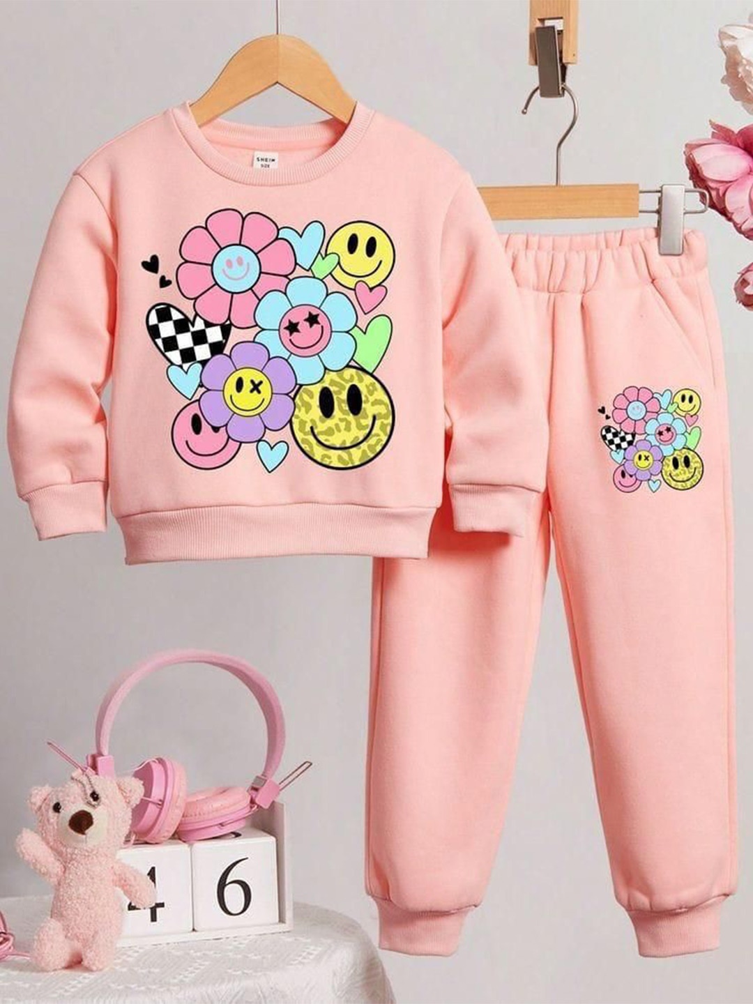 

KIDSCUTE Boys Printed Round Neck Sweatshirt With Jogger, Peach