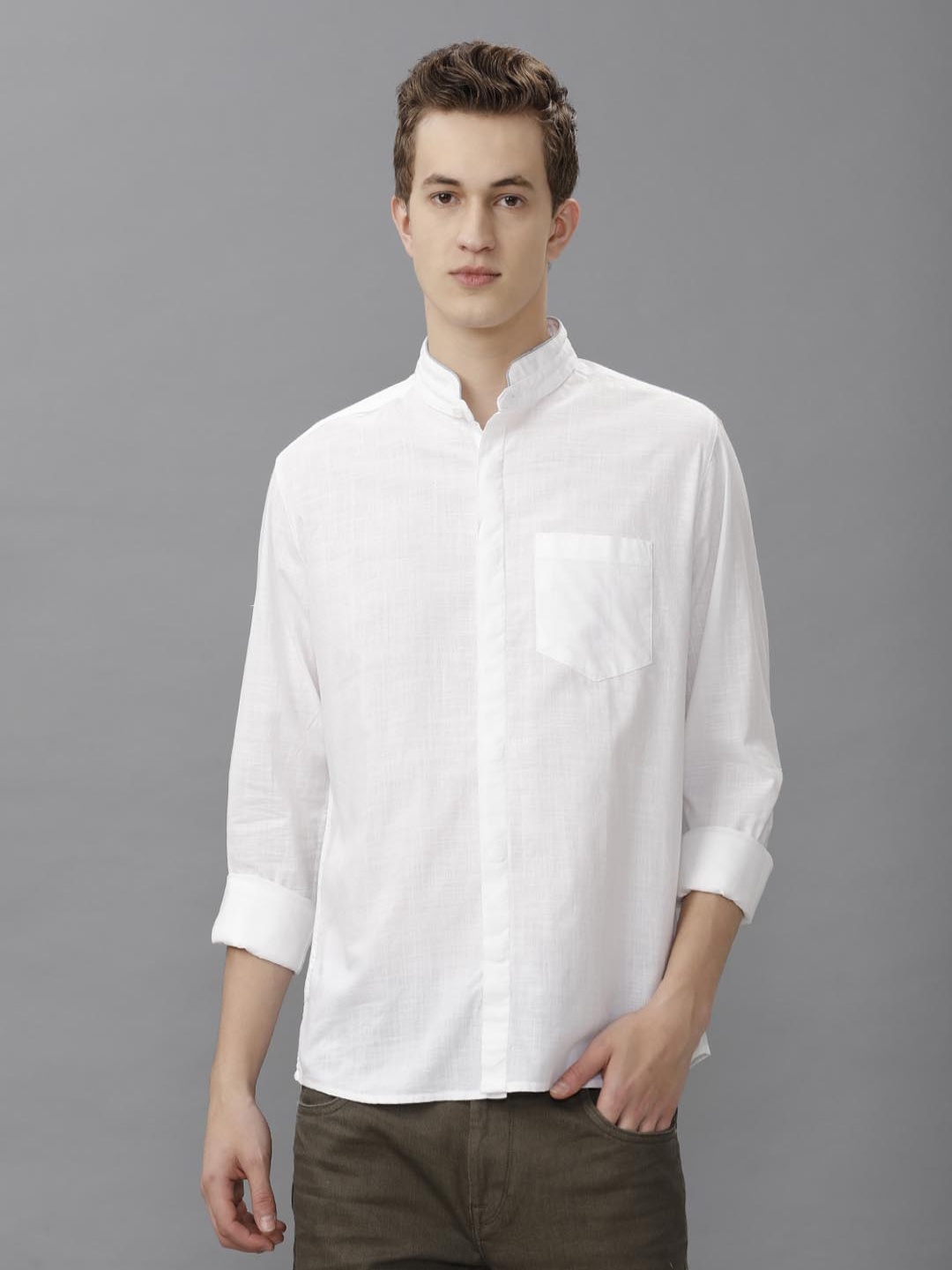 

Voi Jeans Men Relaxed Fit Mandarin Collar Solid Cotton Casual Shirt, White