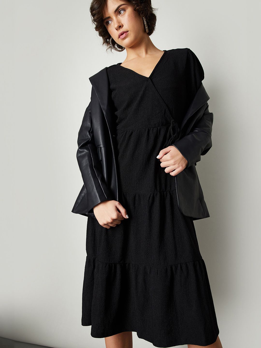 

max Women Bell Sleeve Wrap Dress, Black