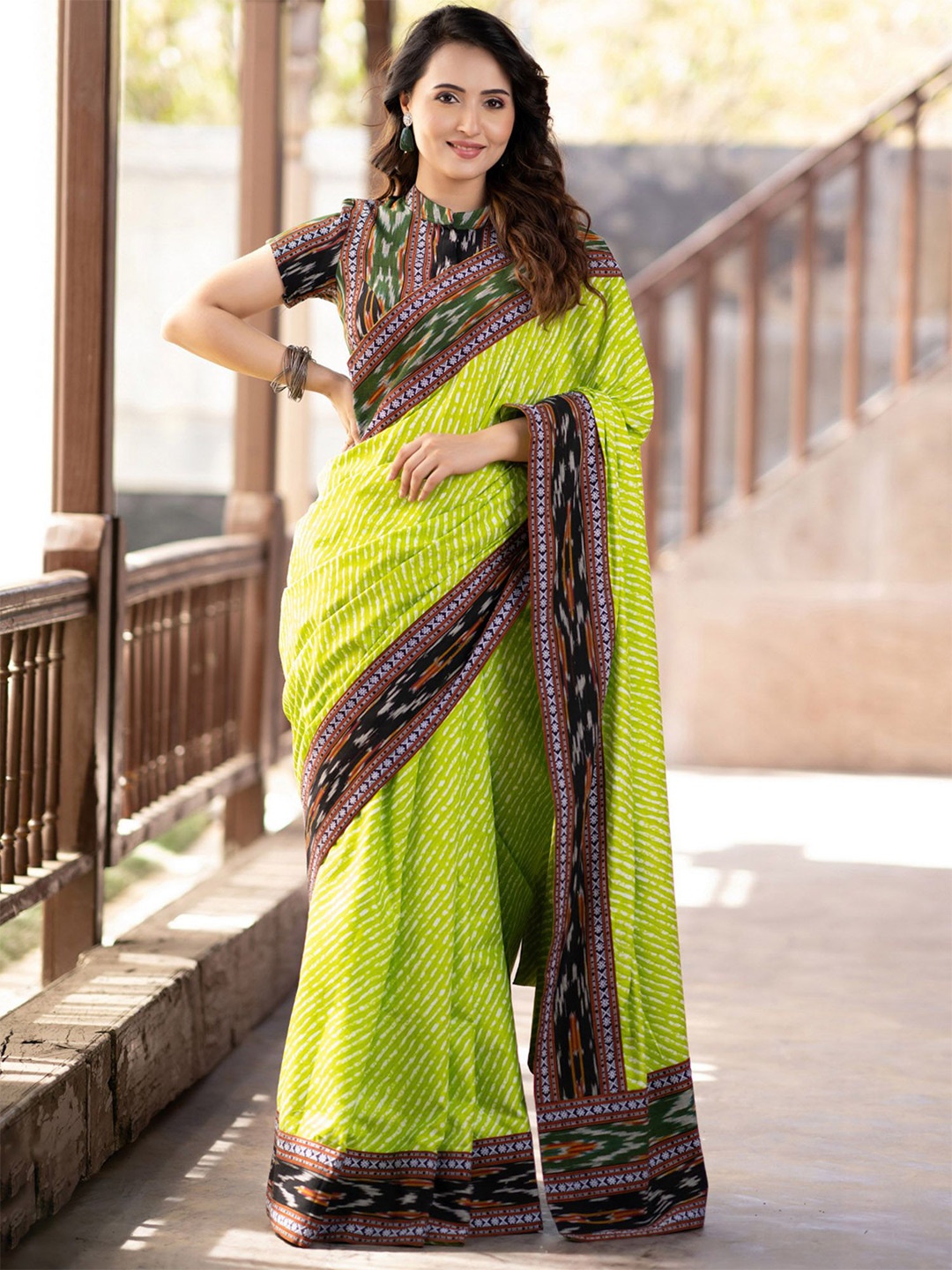 

Prasam Leheriya Printed Pure Cotton Ikat Saree, Green