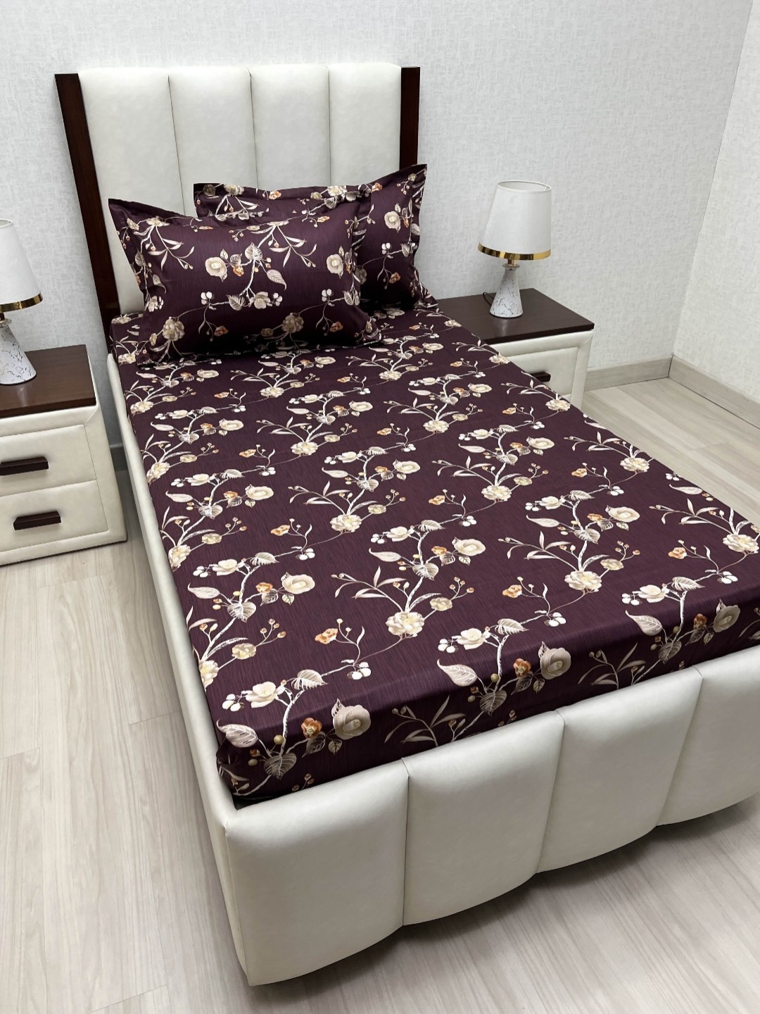 

Pure Decor Lounge Fur Purple Printed 260TC Pure Cotton Single Bedsheet Set 1.73m x 2.36m