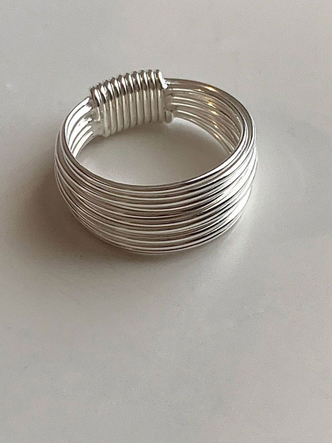 

StyleCast Elegant Silver-Toned Silver-Plated Finger Ring