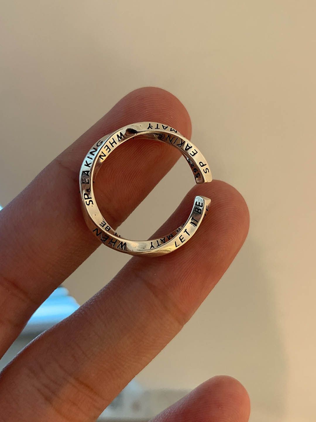 

StyleCast Elegant Silver-Toned Circular Shaped Open Finger Ring