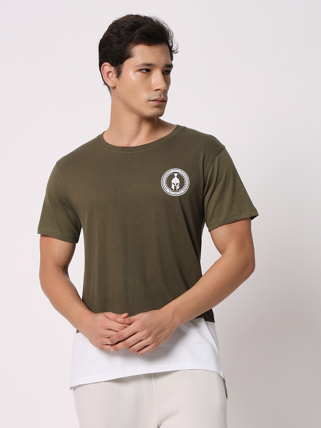 

Anax Aesthetics Men Colourblocked Round Neck Cotton T-shirt, Olive