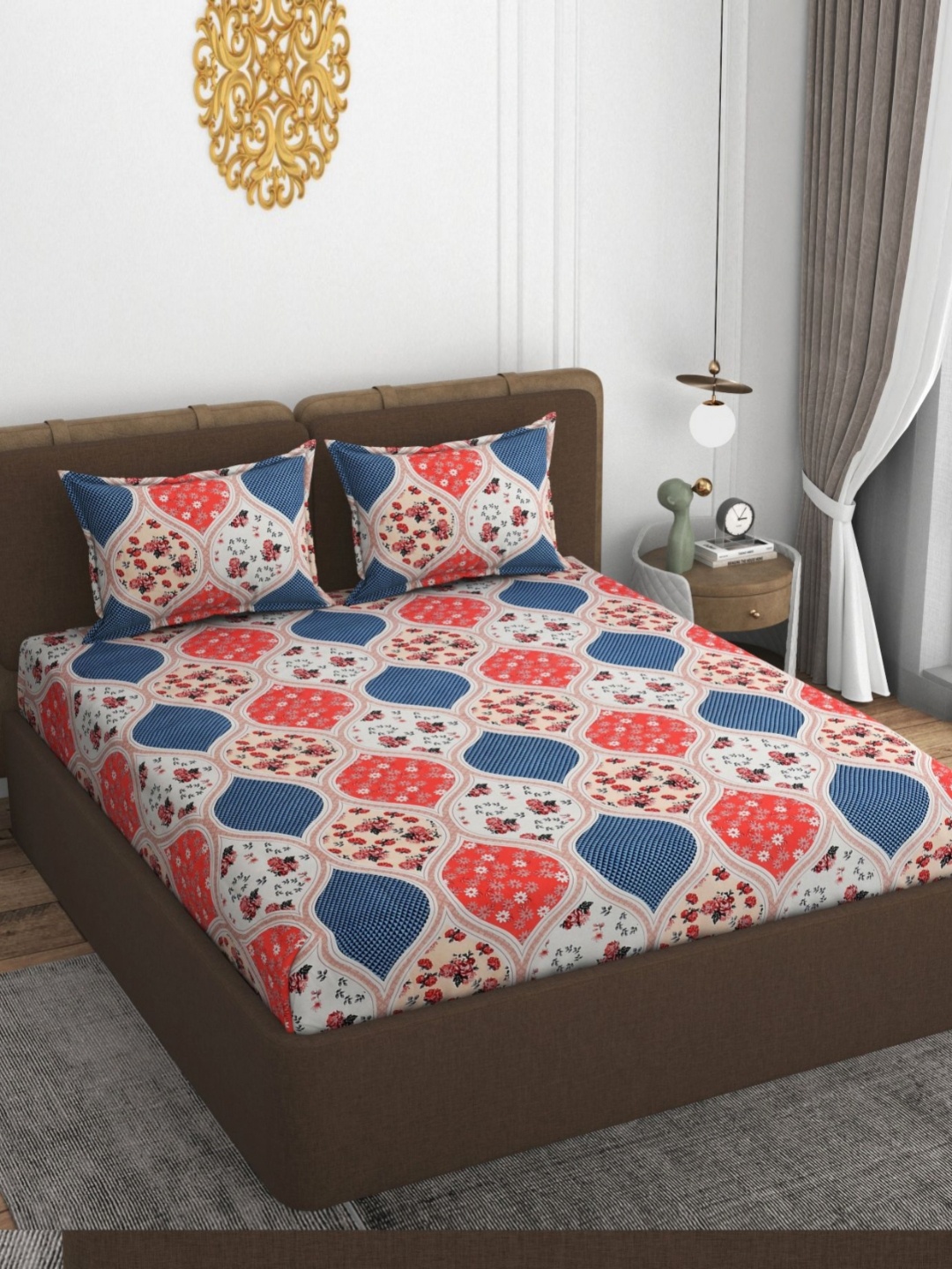

VOMZER White Floral Printed Cotton 210 TC Fitted King Bedsheet Set -1.98 m x 1.83 m