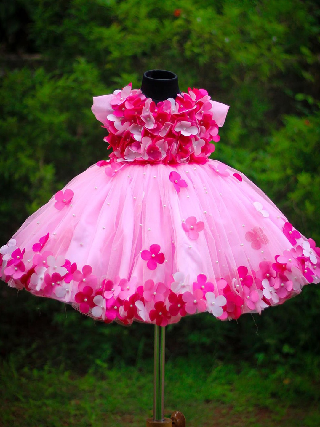 

Li & Li Boutique Girls Rani Pink and Baby Pink Flower Petal Frock