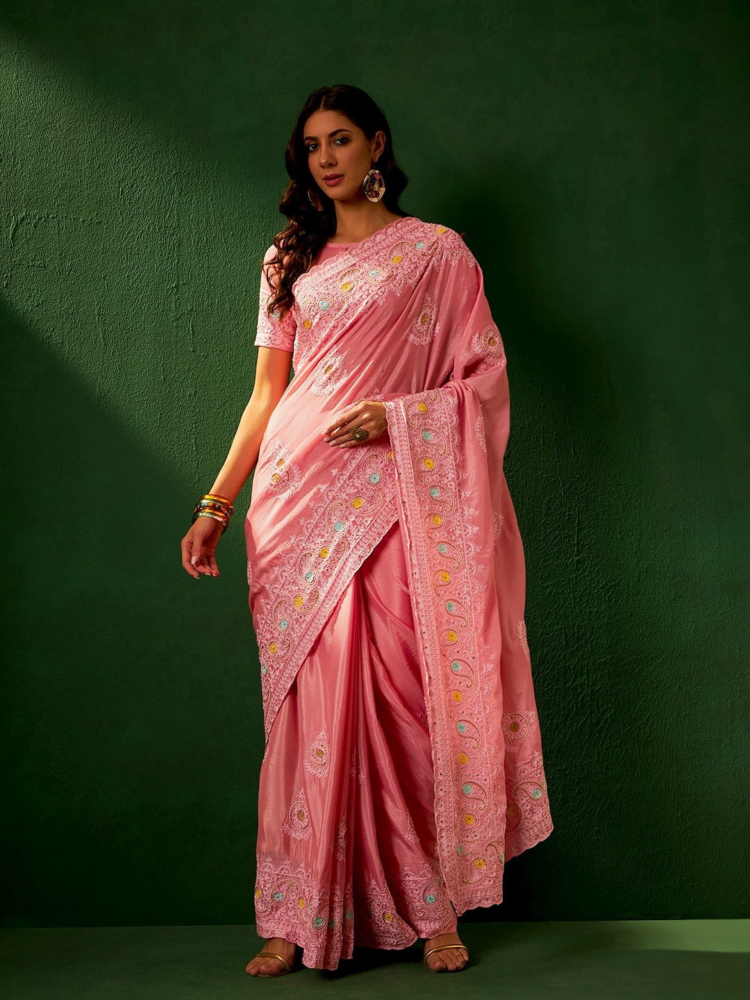 

DEVATITHI Ethnic Motifs Embroidered Pink Lavender Chinon Saree