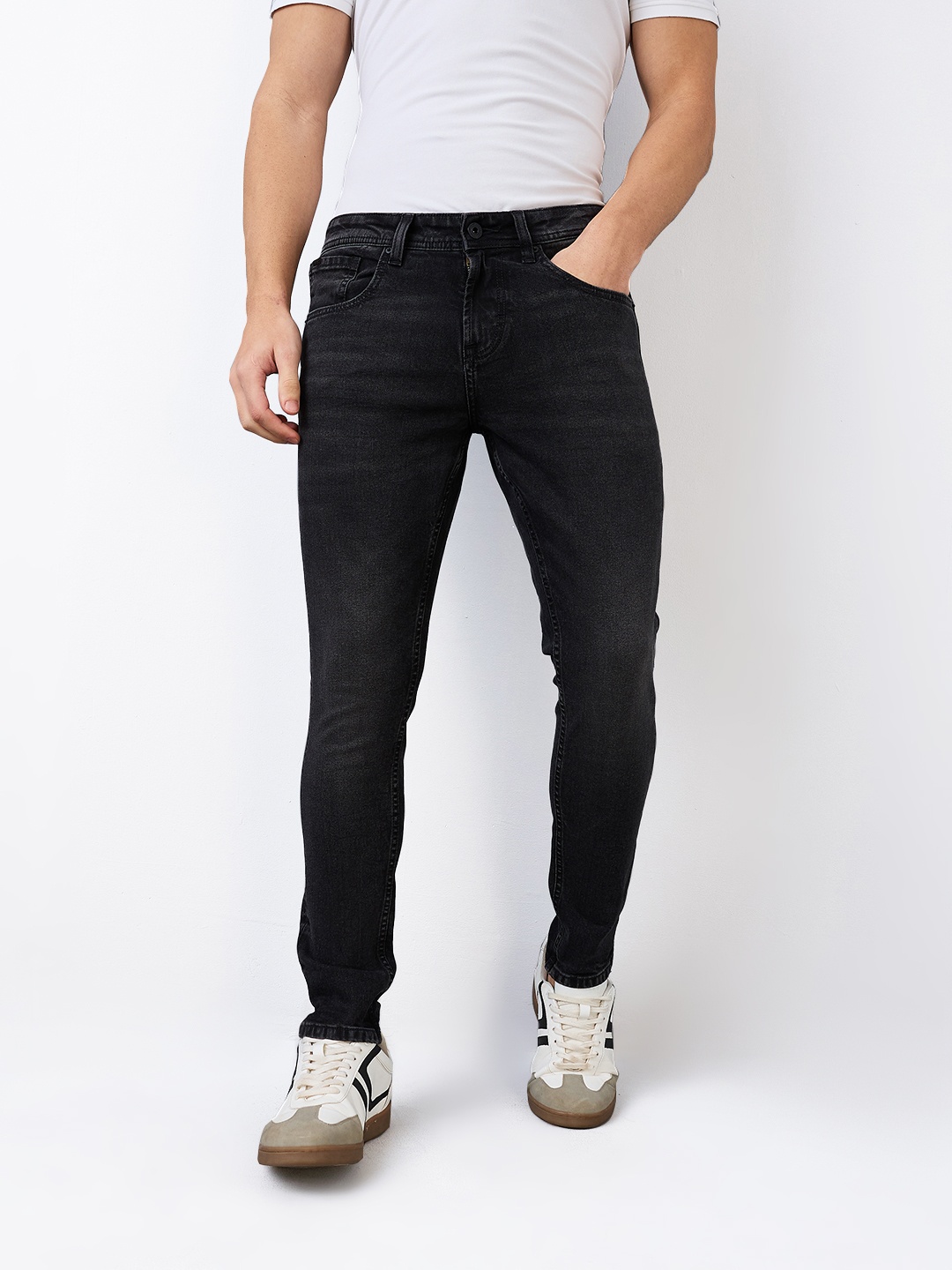 

SPYKAR Men Slim Fit Low-Rise Cotton Jeans, Black
