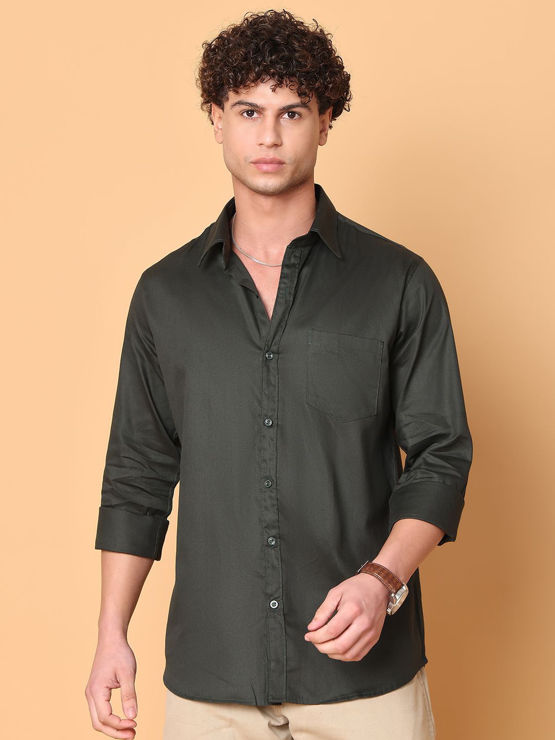 

Tanip Men Spread Collar Solid Cotton Casual Shirt, Olive