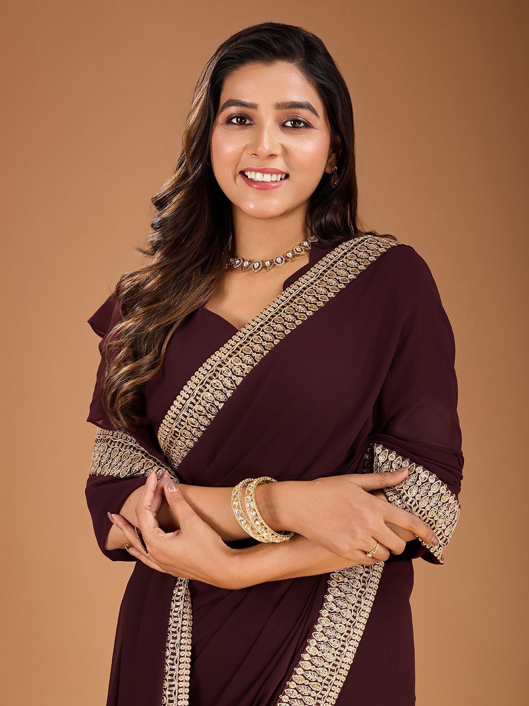 

House of Pataudi Sequinned Embroidered Saree with Blouse Piece, Brown