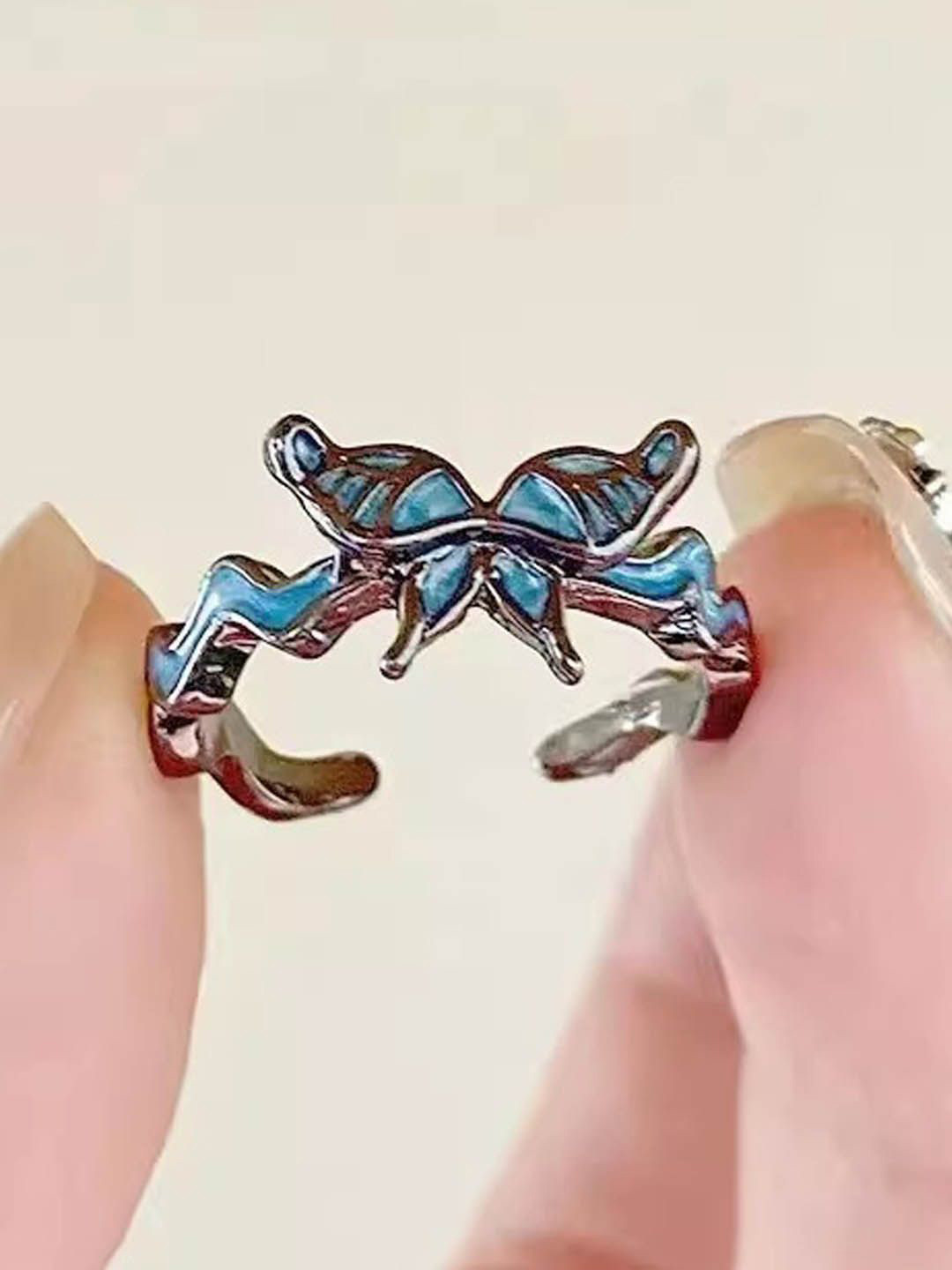 

StyleCast Silver-Toned Butterfly Shaped Open Open Finger Ring, Blue