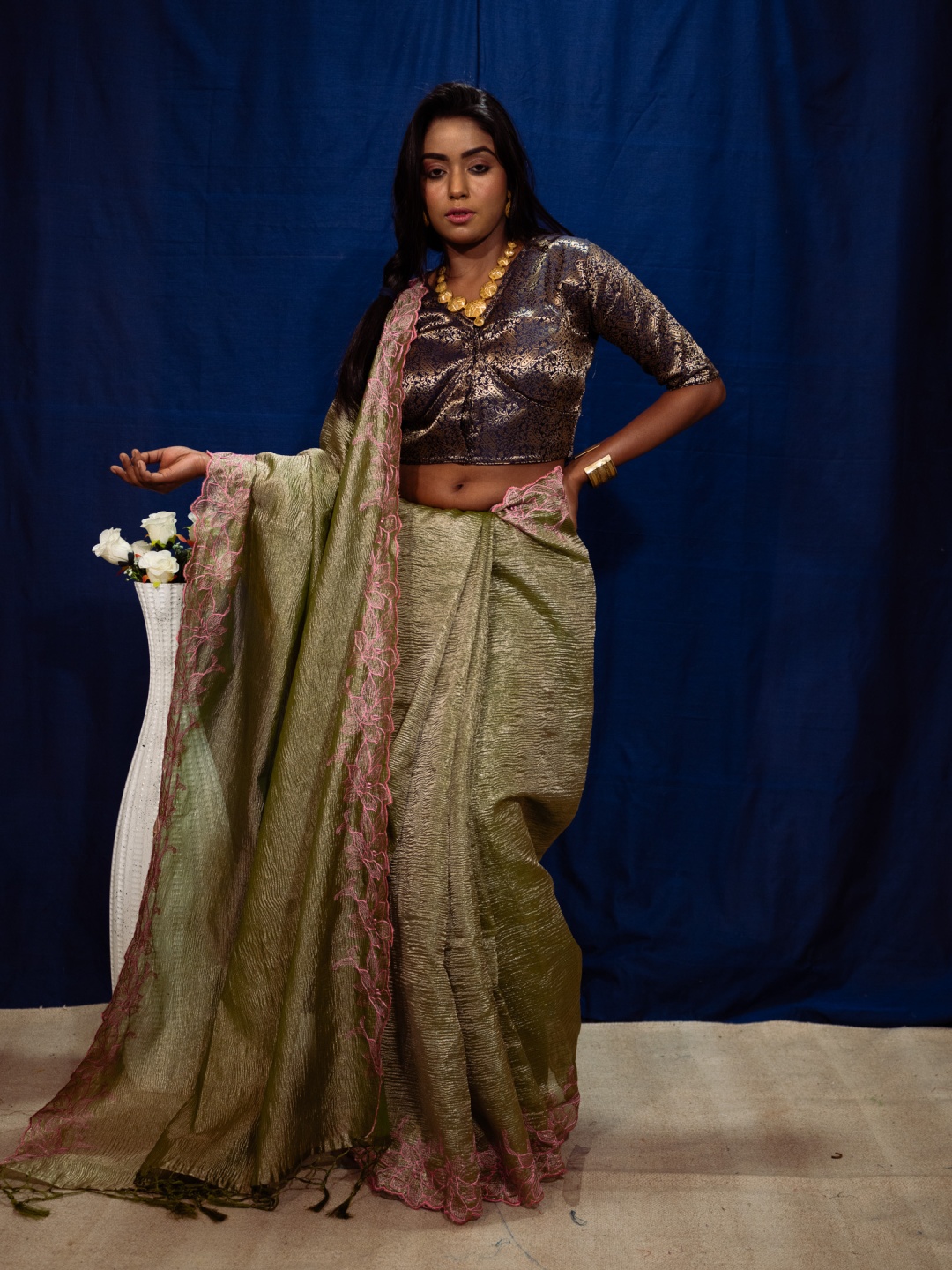 

Uttariya Kamalini Lotus Splendor Embroidered Saree, Green