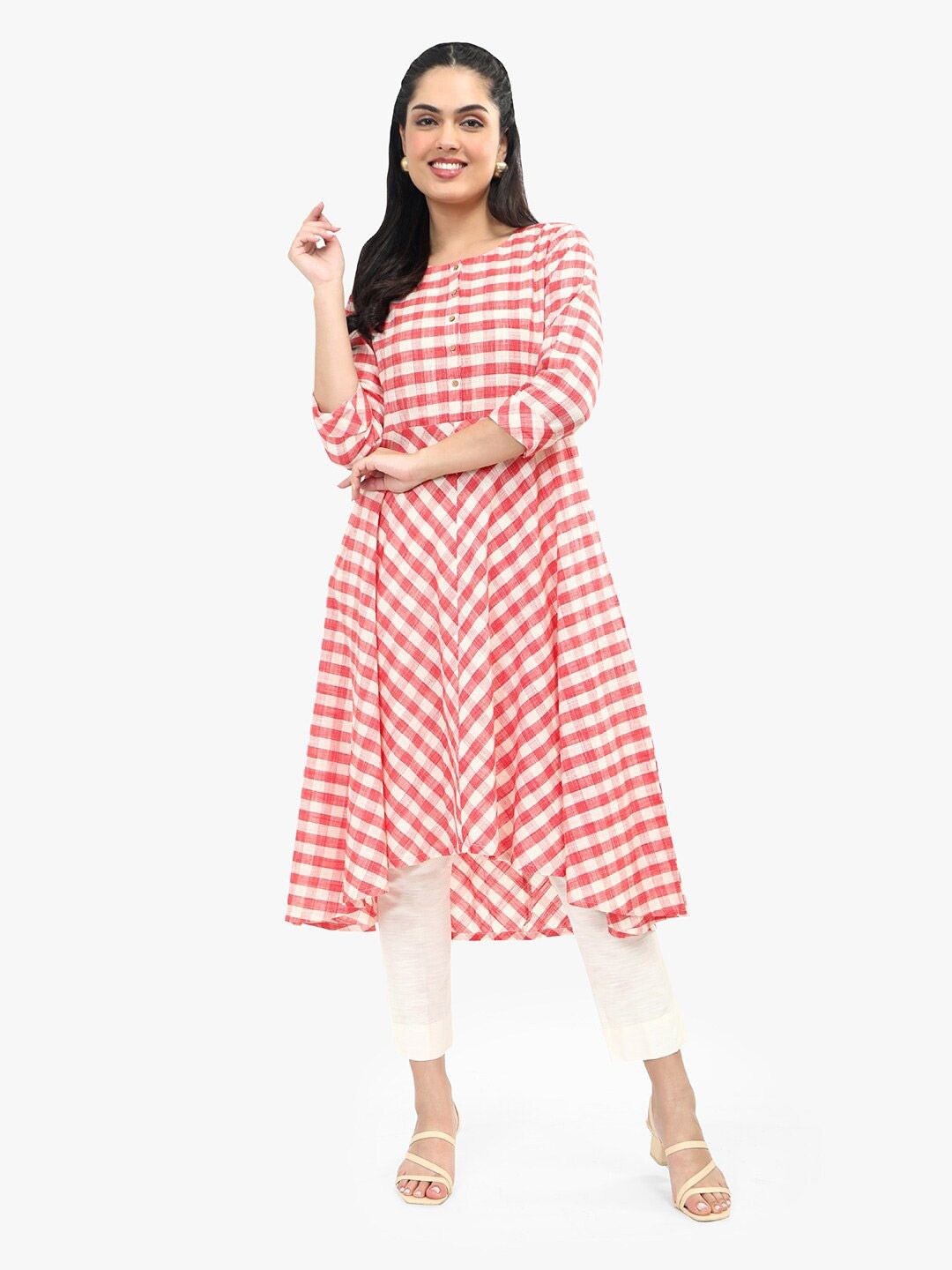 

Suha Checked Round Neck Pure Cotton A-Line Kurta, Red