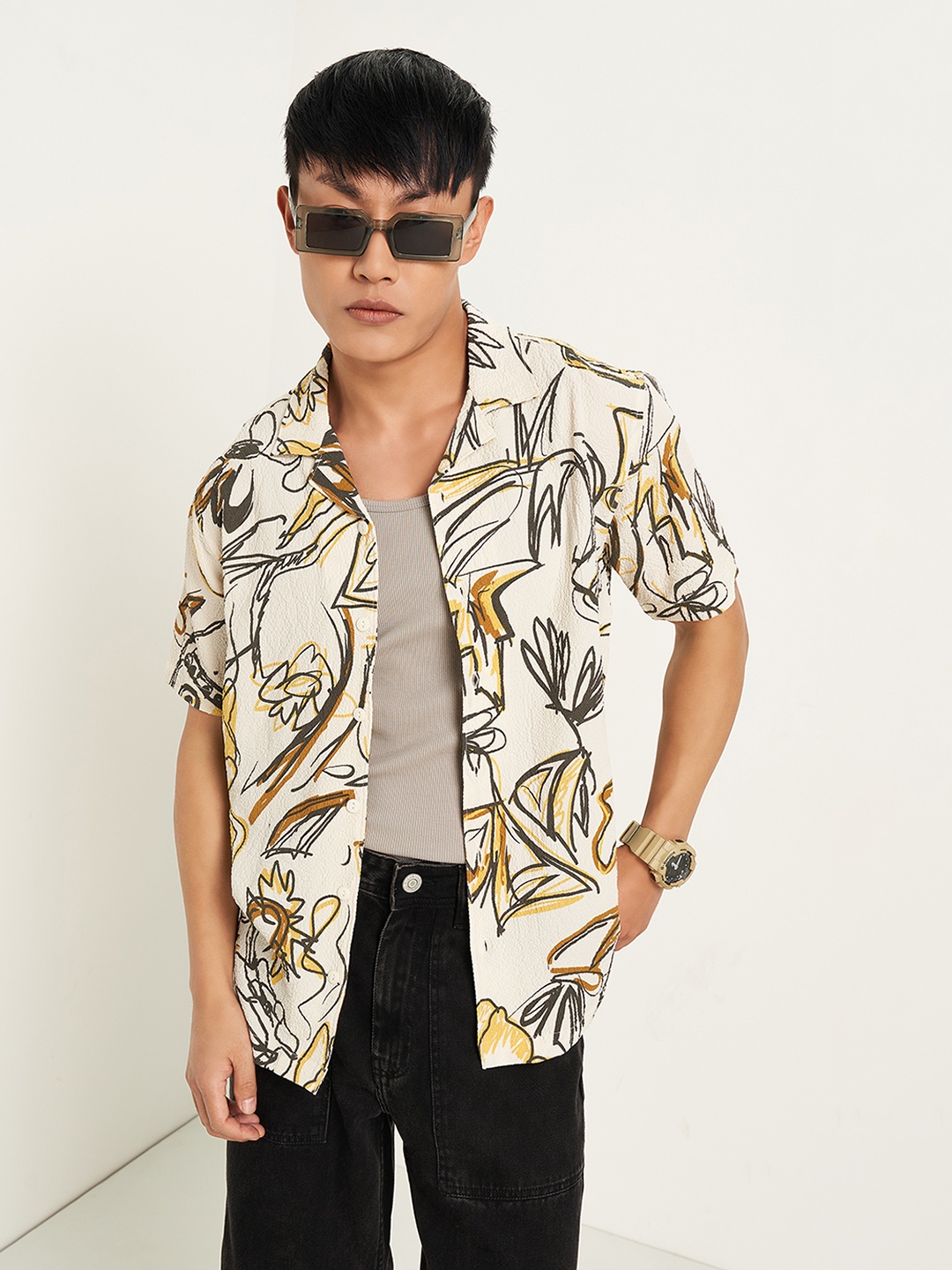 

People Men Slim Fit Opaque Printed Casual Shirt, Cream