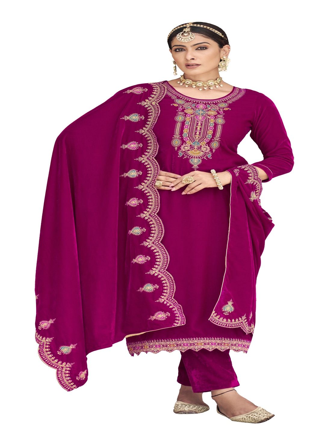 

DRAVINAM Trends Zari Velvet Unstitched Dress Material, Maroon