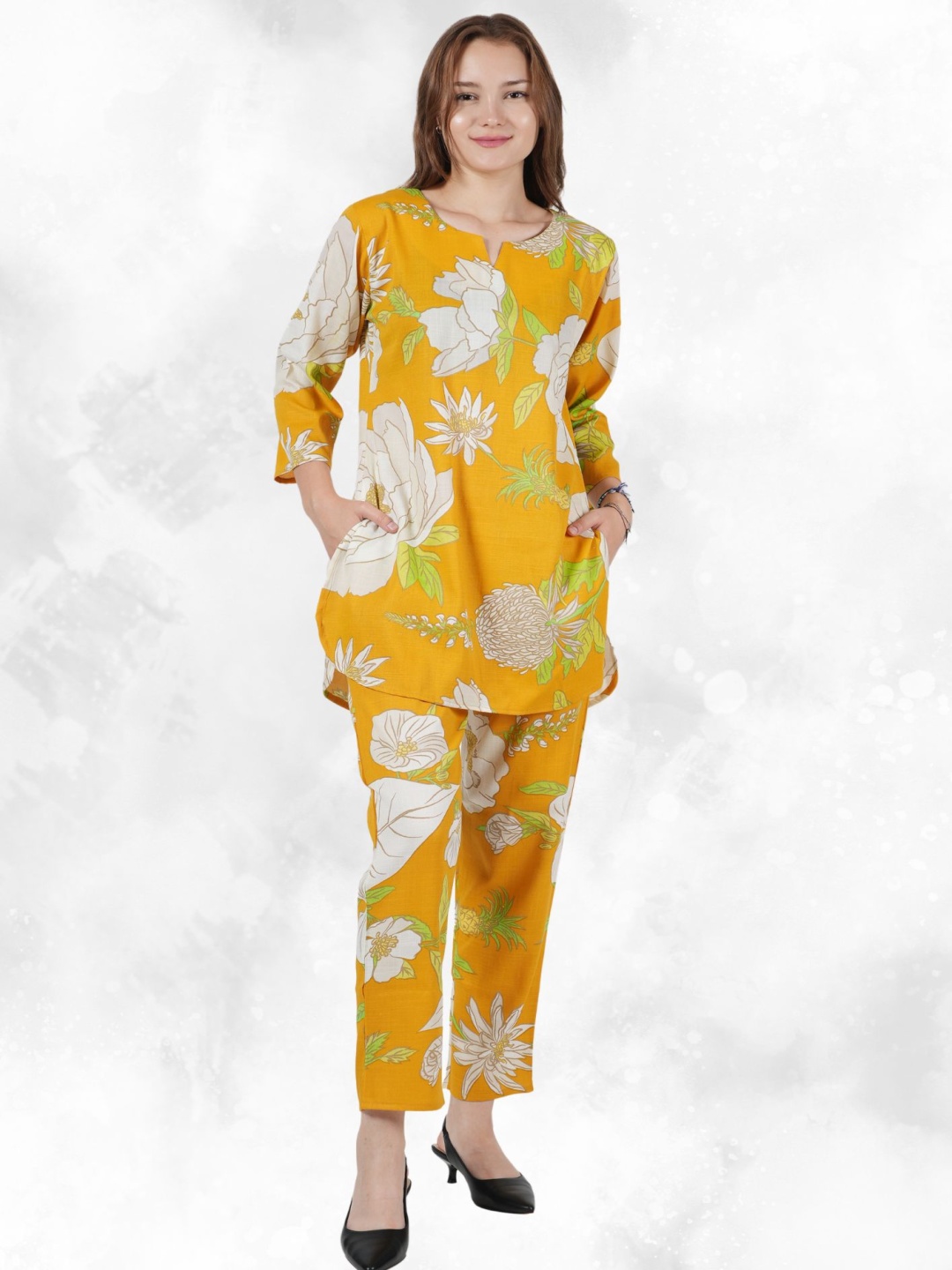 

NEYSA Floral Printed Notch Neck Pure Cotton Tunic And Palazzo, Yellow