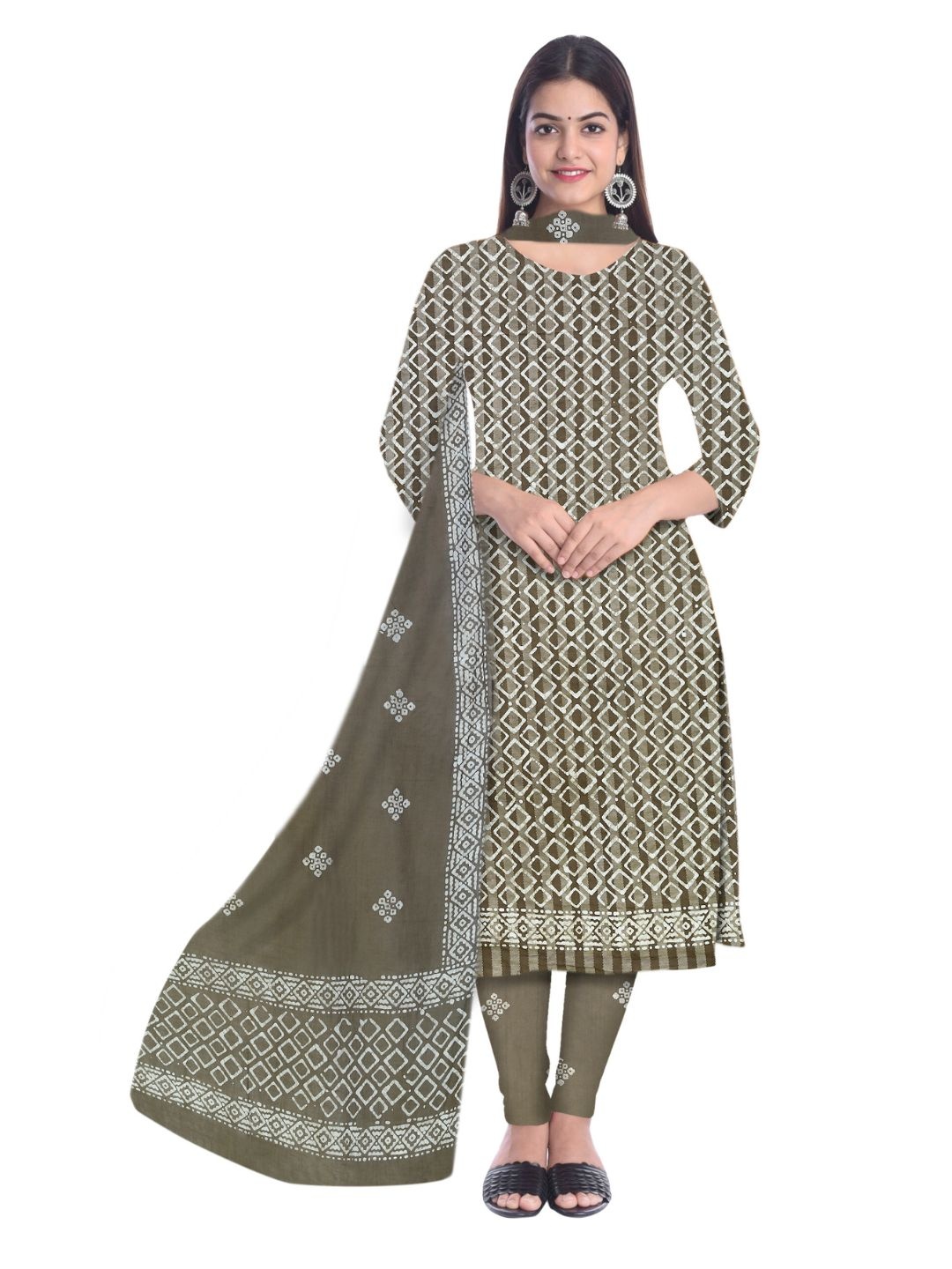 

Farooq Dyeing Geometric Printed Pure Cotton Unstitched Dress Material, Brown
