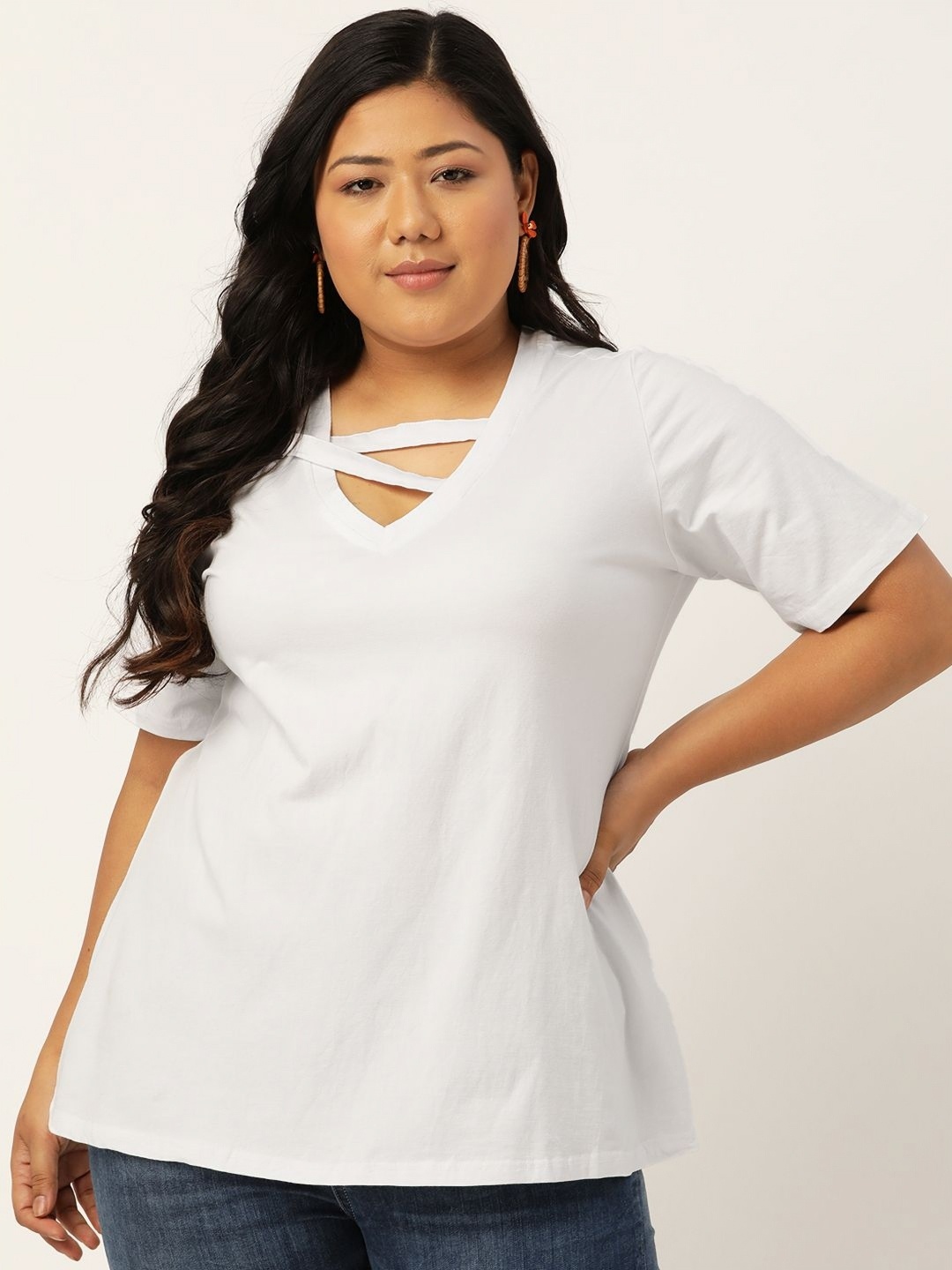 

theRebelinme Women Solid V-Neck Cotton T-shirt, White