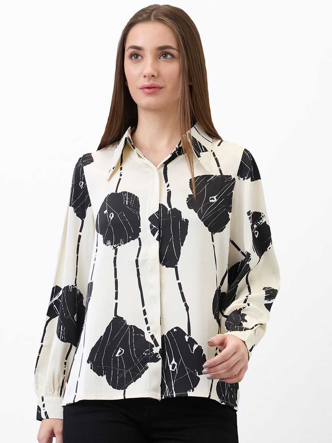 

SPYKAR Women Regular Fit Spread Collar Floral Printed Casual Shirt, White