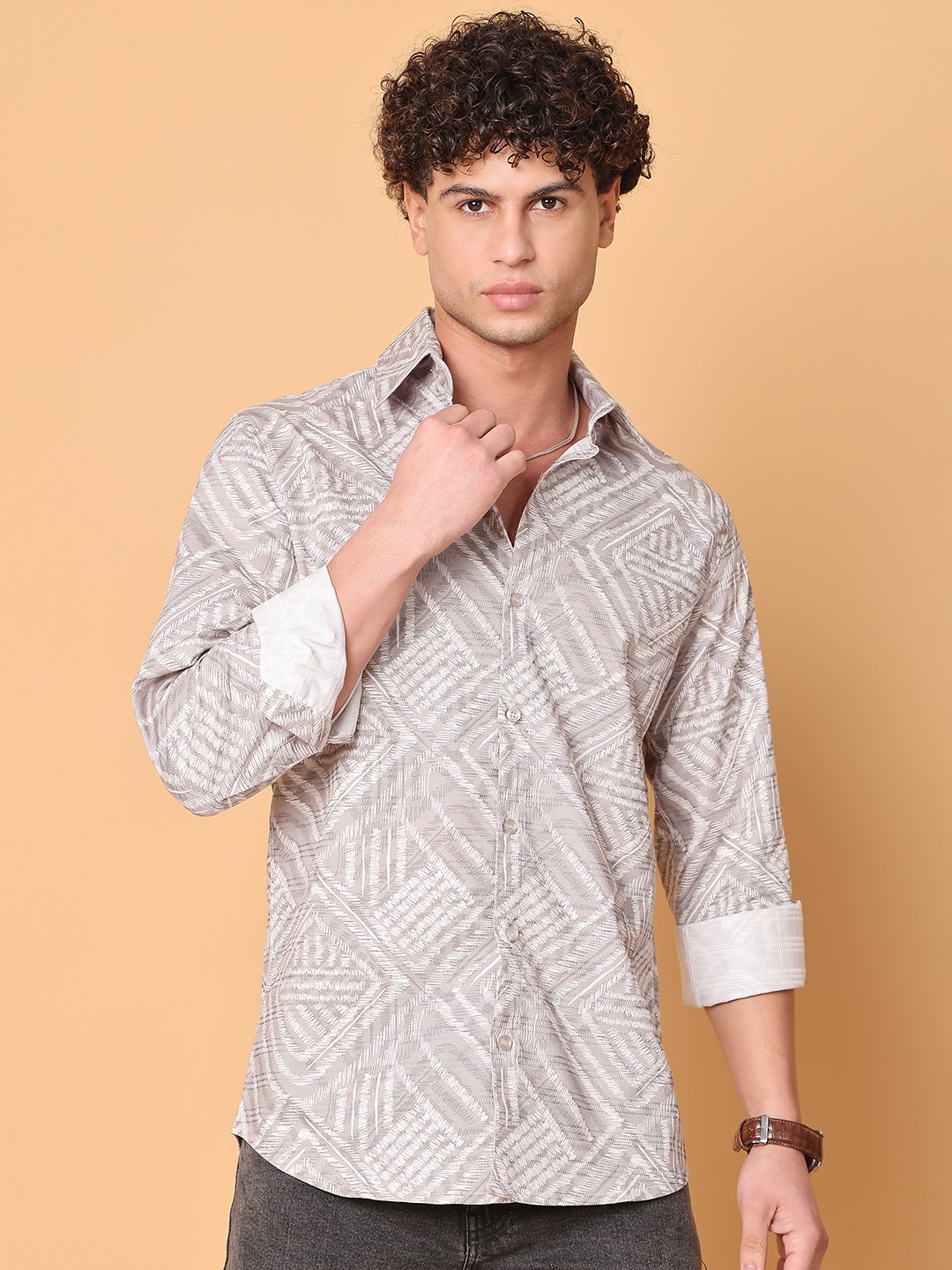 

Tanip Men Spread Collar Textured Cotton Casual Shirt, Beige
