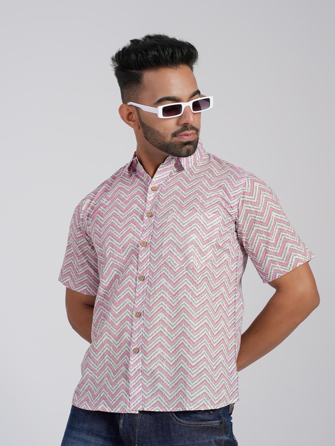 

Cotton Curio Men Comfort Opaque Printed Casual Shirt, Pink