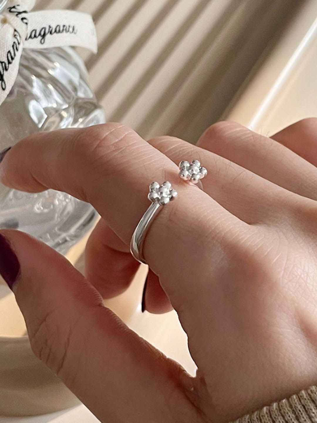 

StyleCast Silver-Toned Floral Adjustable Finger Ring