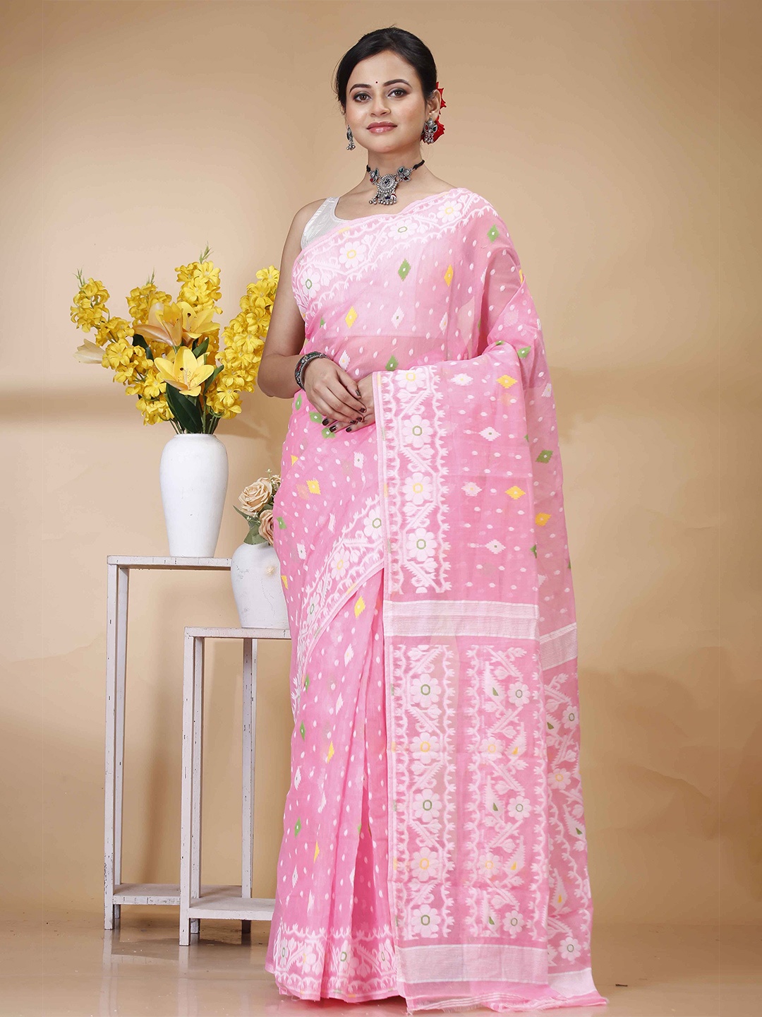 

SRILOK Woven Design Pure Cotton Jamdani Saree, Pink