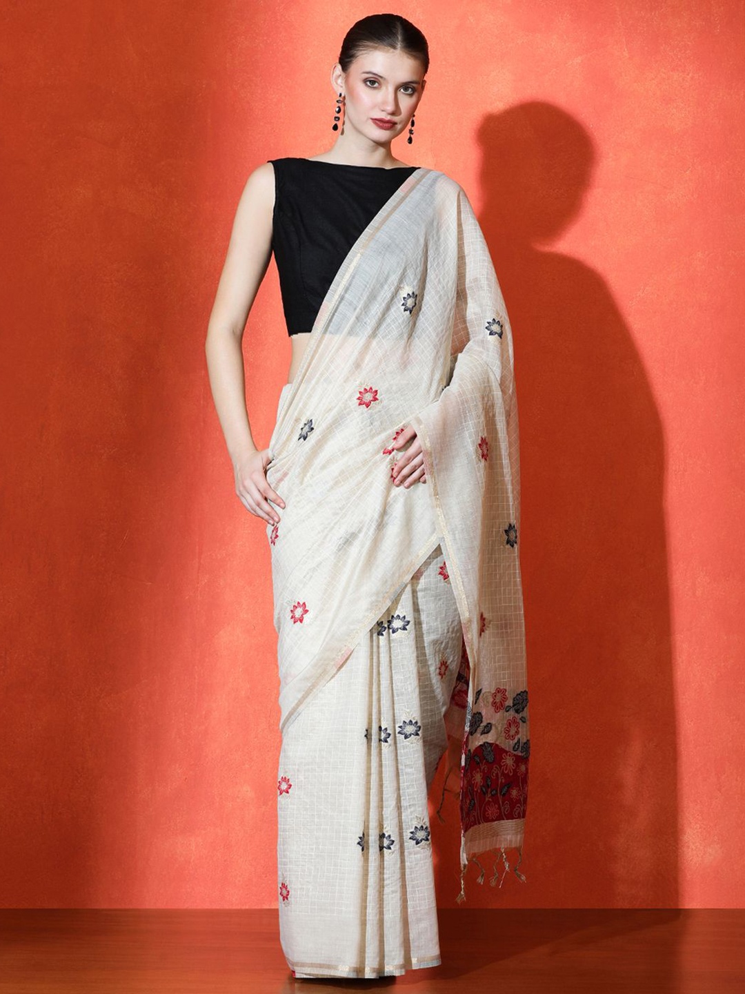 

SARHA Woven Design Cotton Saree, Cream