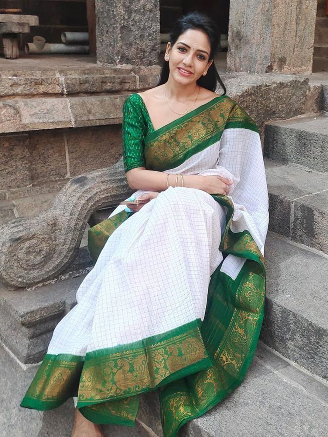 

bansari textiles Zari Kanjeevaram Saree with Blouse Piece, Green