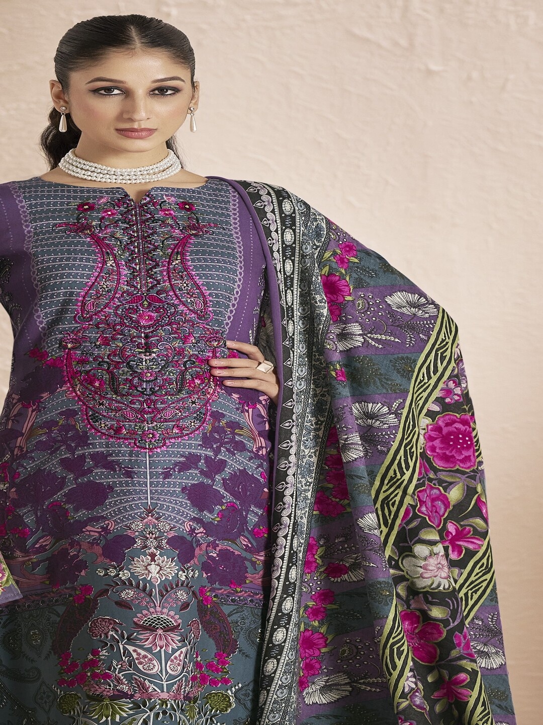 

DRAVINAM Trends Floral Printed Pashmina Unstitched Dress Material, Purple