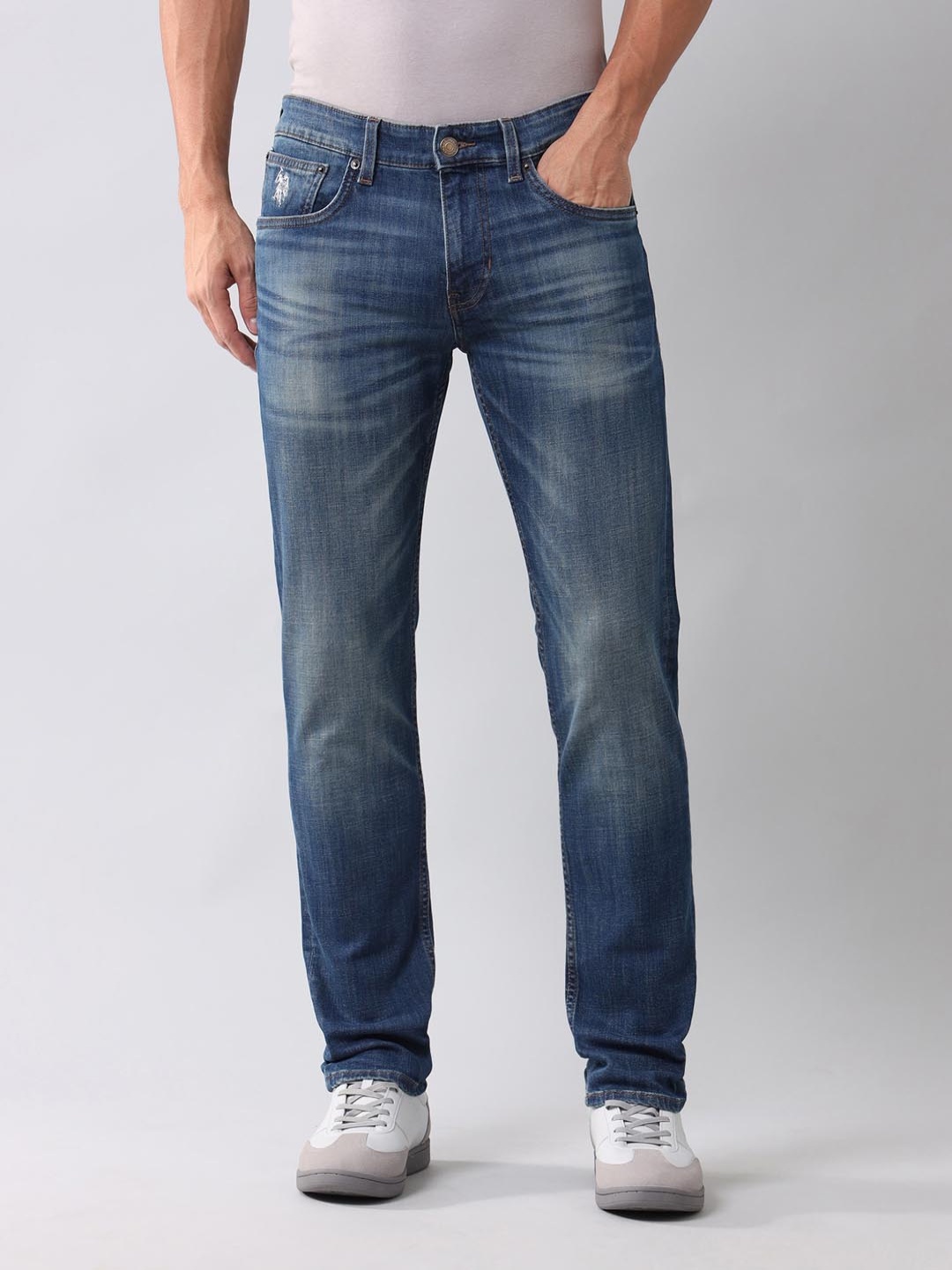 

U.S. Polo Assn. Denim Co. Men Slim Fit Light Fade Mid-Rise Jeans, Blue