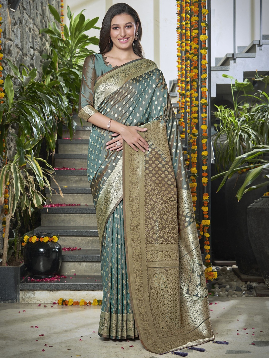 

SAREETHNIC Woven Design Zari Pure Silk Banarasi Saree, Teal