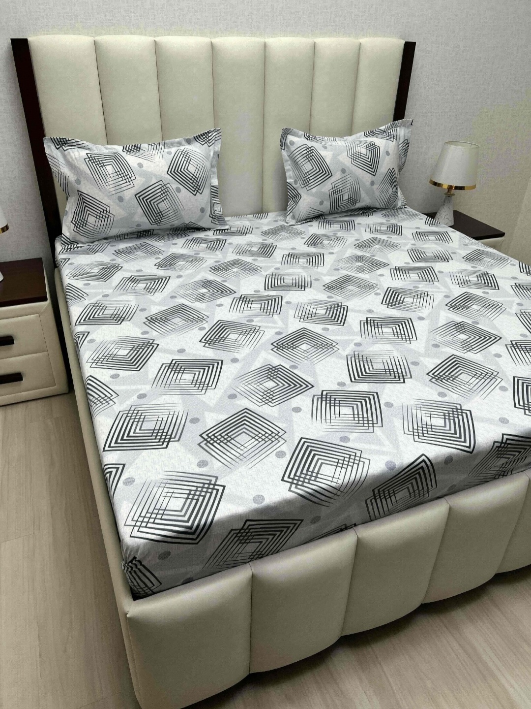 

Pure Decor Royal Passion Grey Printed 400TC Pure Cotton Queen Bedsheet Set 2.28m x 2.54m