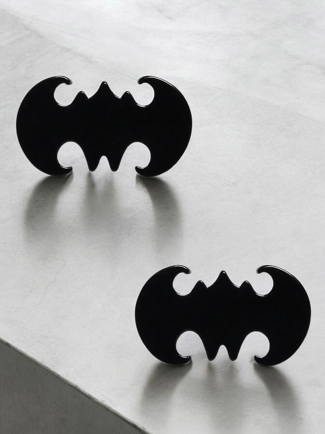 

fabula Men Stainless Steel Contemporary Bat Shaped Studs, Black