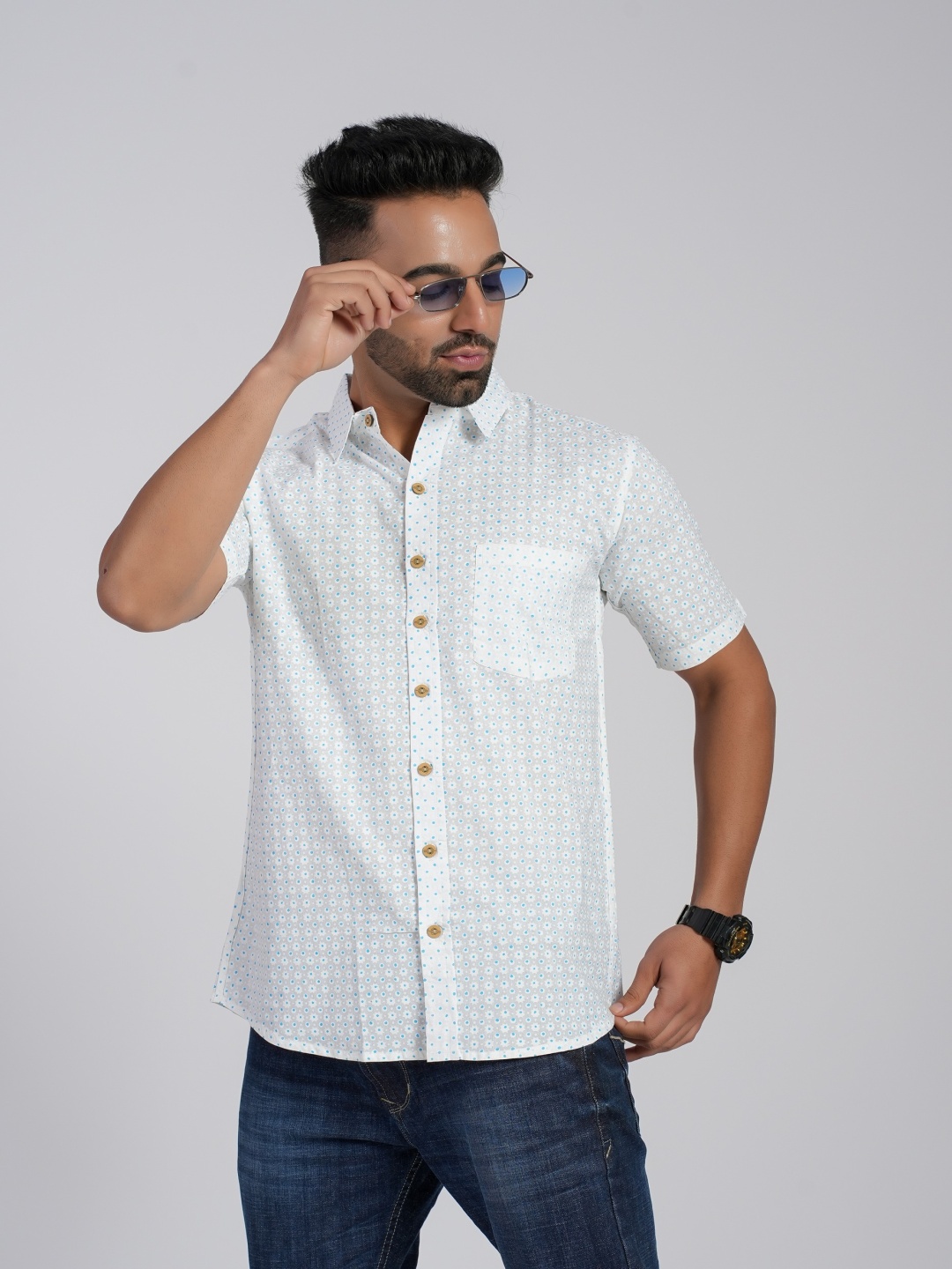 

Cotton Curio Men Comfort Opaque Printed Casual Shirt, White