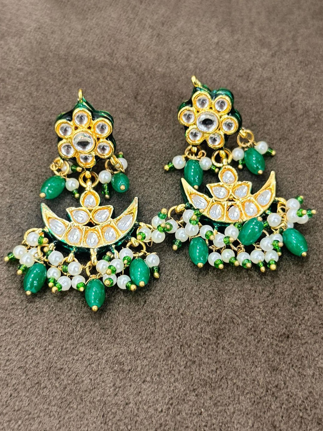 

QUEENS JEWELS Gold-Plated Kundan Studded Crescent Shaped Chandbalis, Green