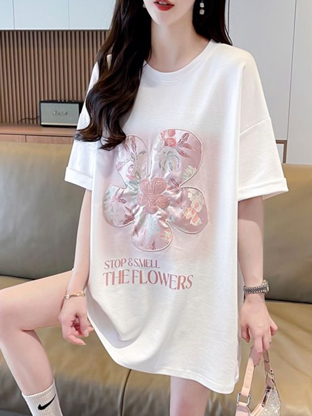 

StyleCast x Revolte Women Floral Drop-Shoulder Sleeves T-shirt, White
