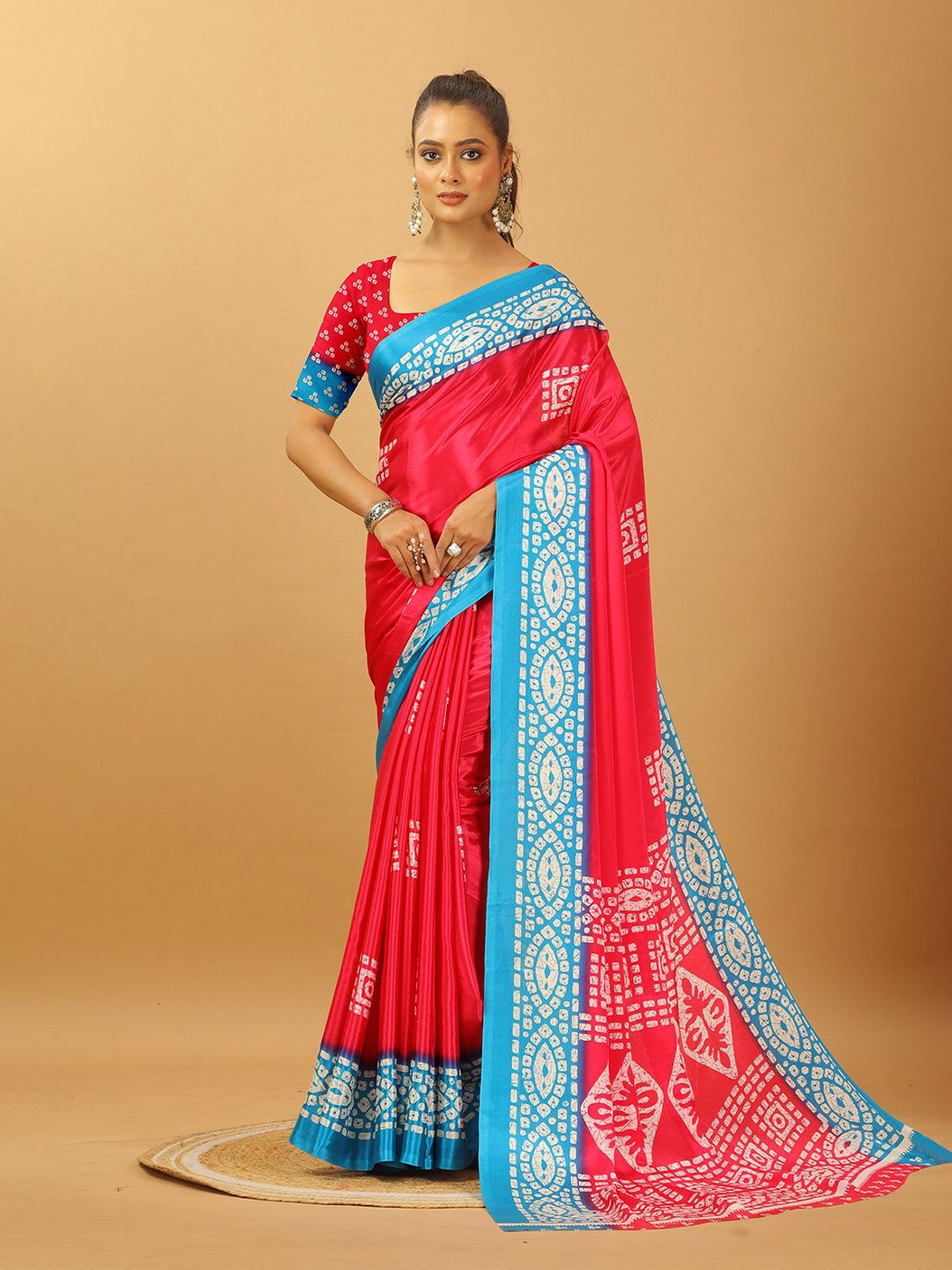 

A.V.M. SILK MILLS Batik Printed Pure Crepe Saree, Pink