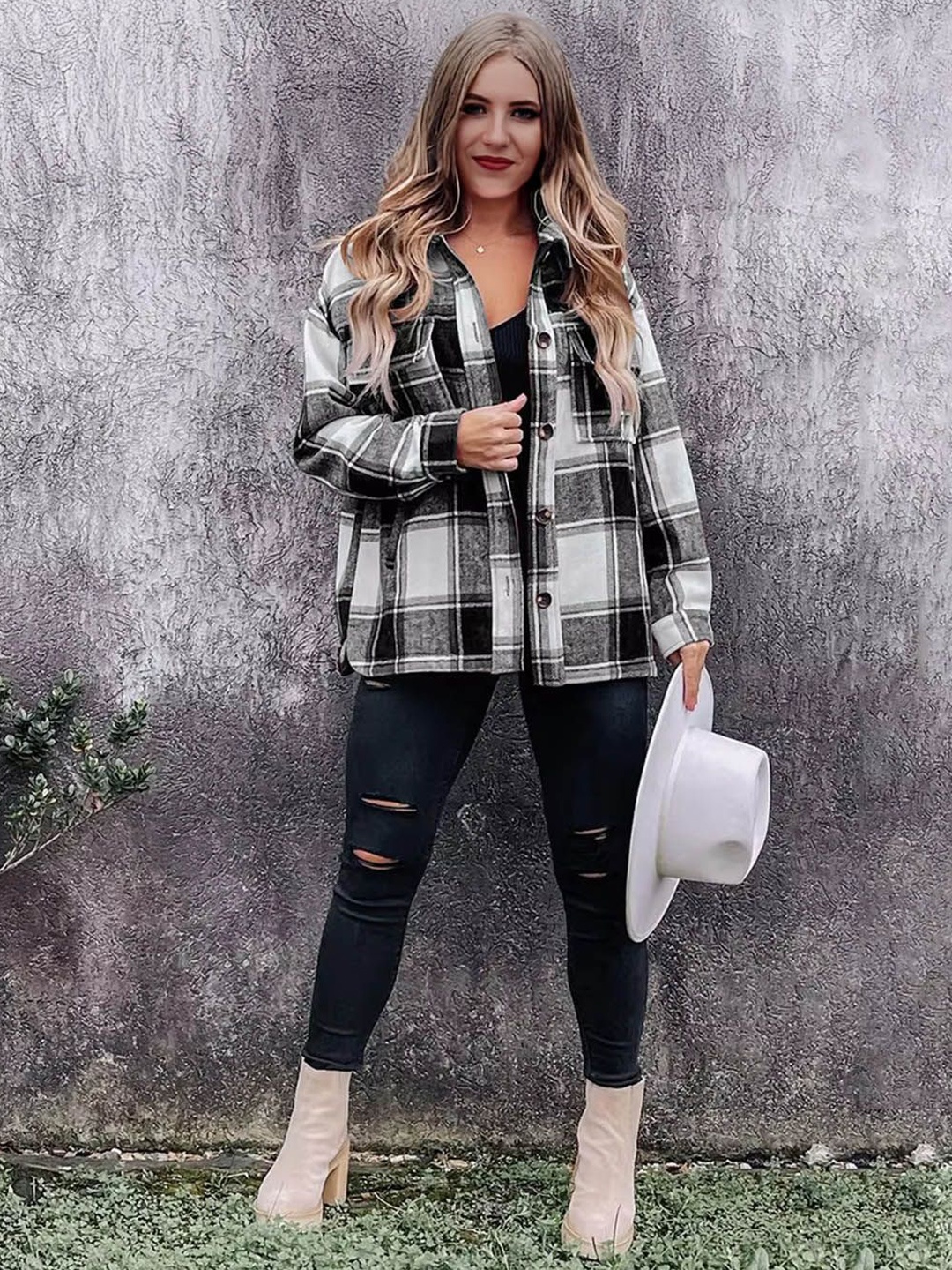 

StyleCast Women Relaxed Fit Spread Collar Checked Casual Shirt, Black