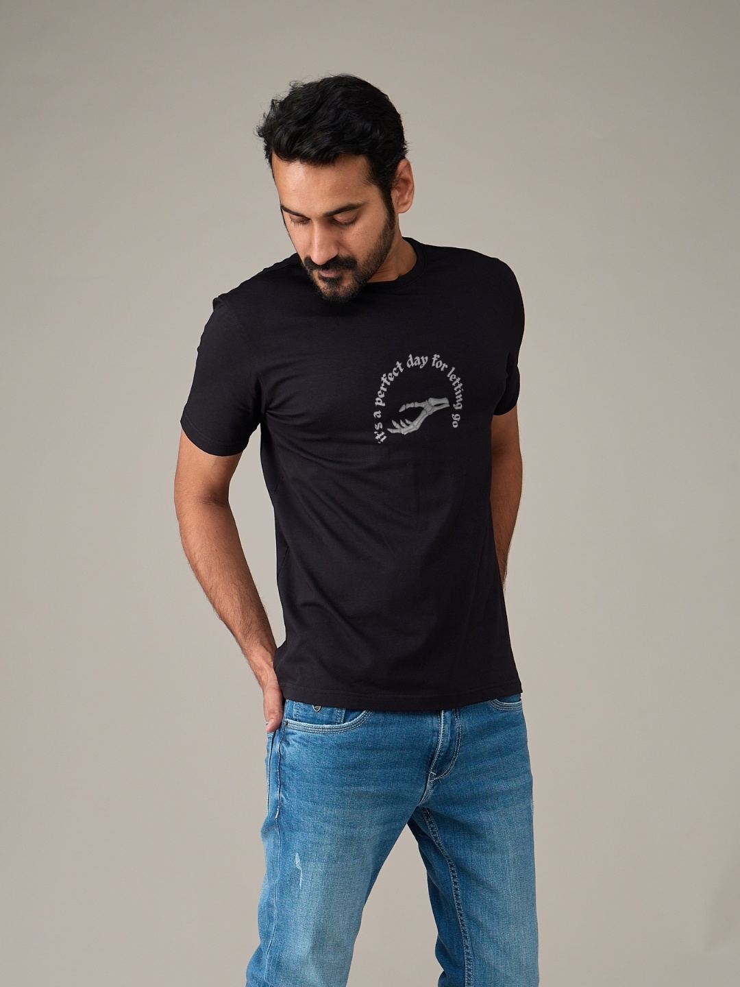 

EQL Men Bio Finish Typography Printed Round Neck Cotton T-shirt, Black