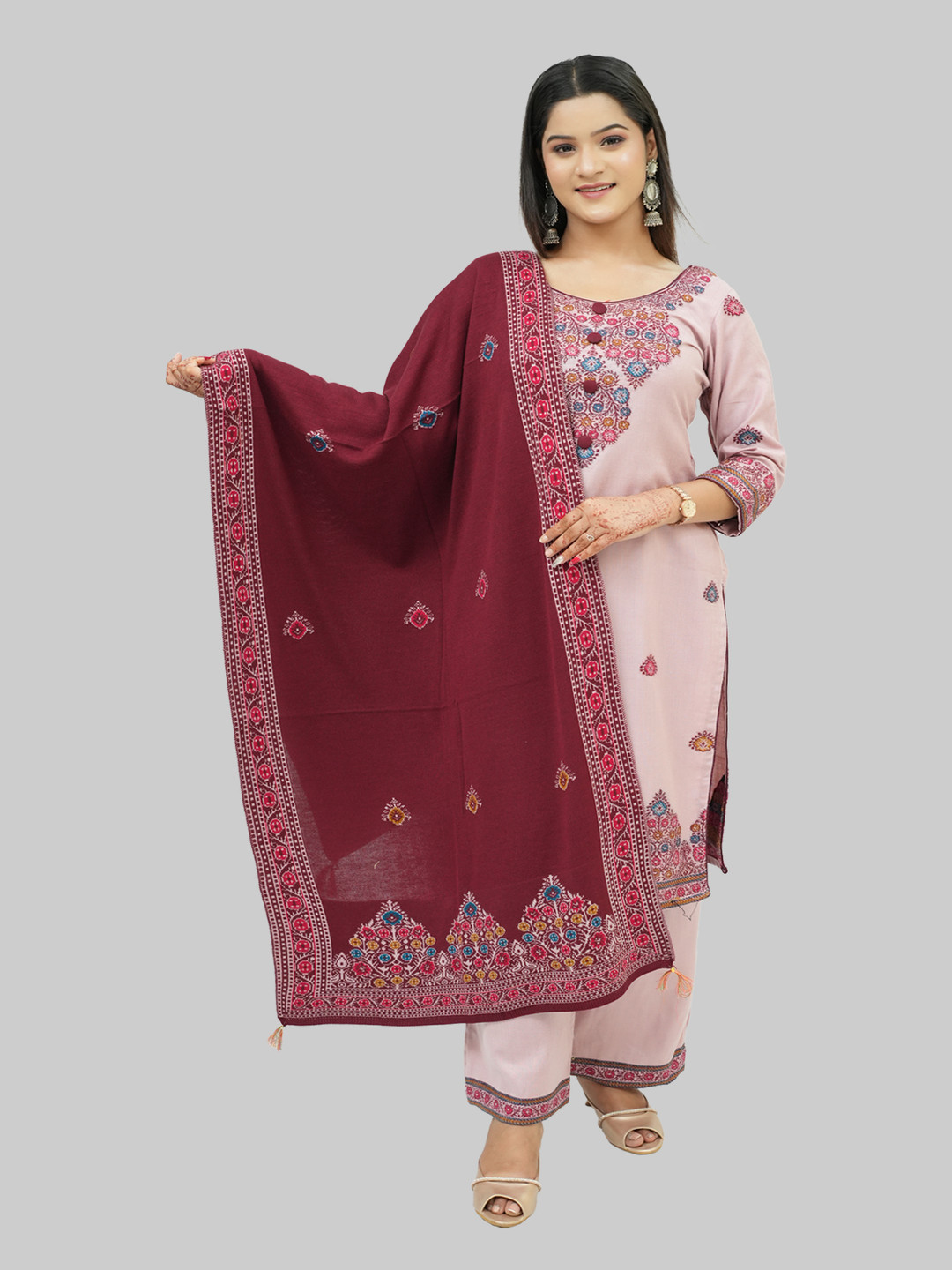 

Tones-N-Shades Floral Woven Design Velvet Unstitched Dress Material, Pink