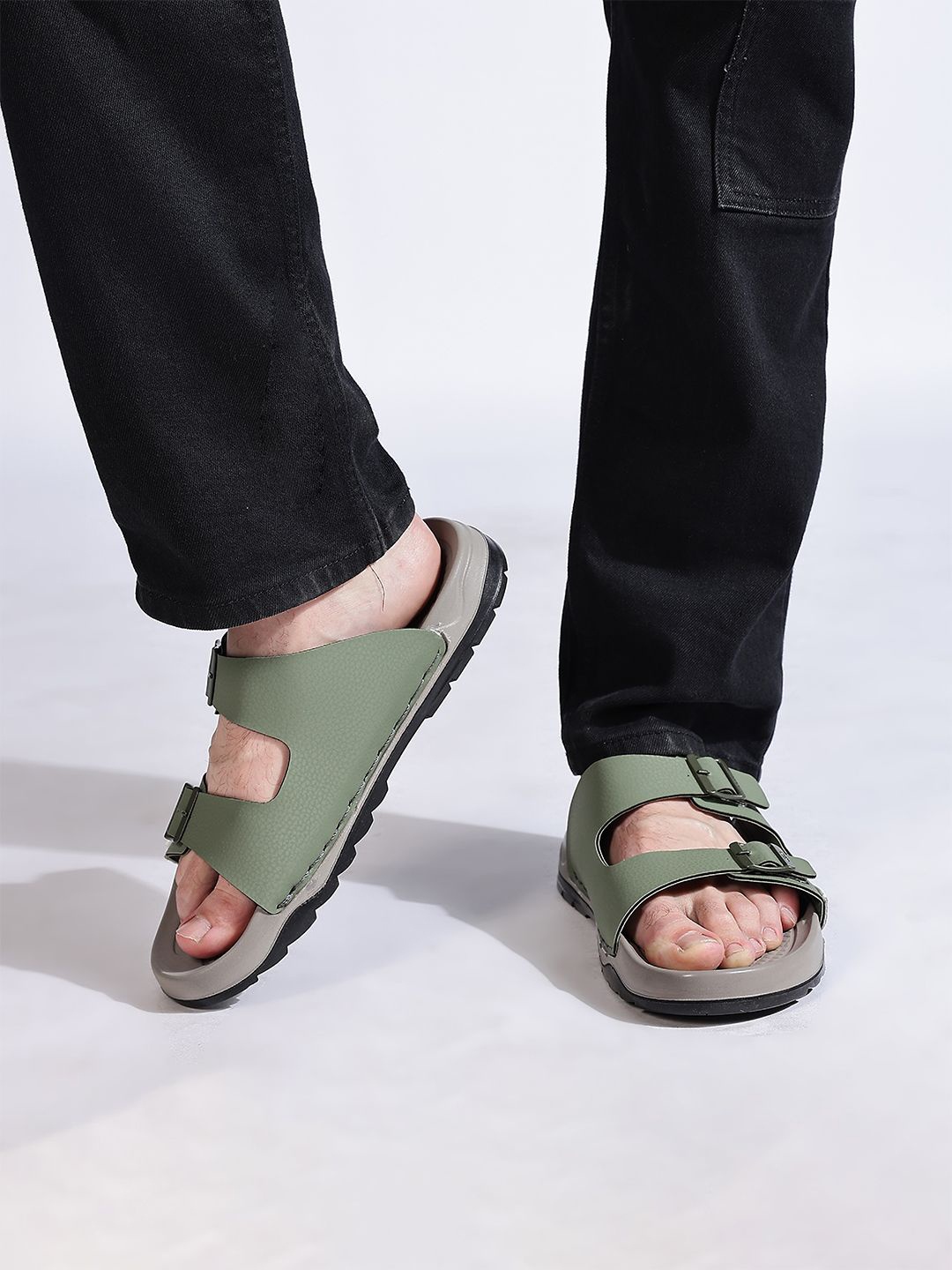 

VKC DEBON Men Comfort Slip-On Sandals, Green