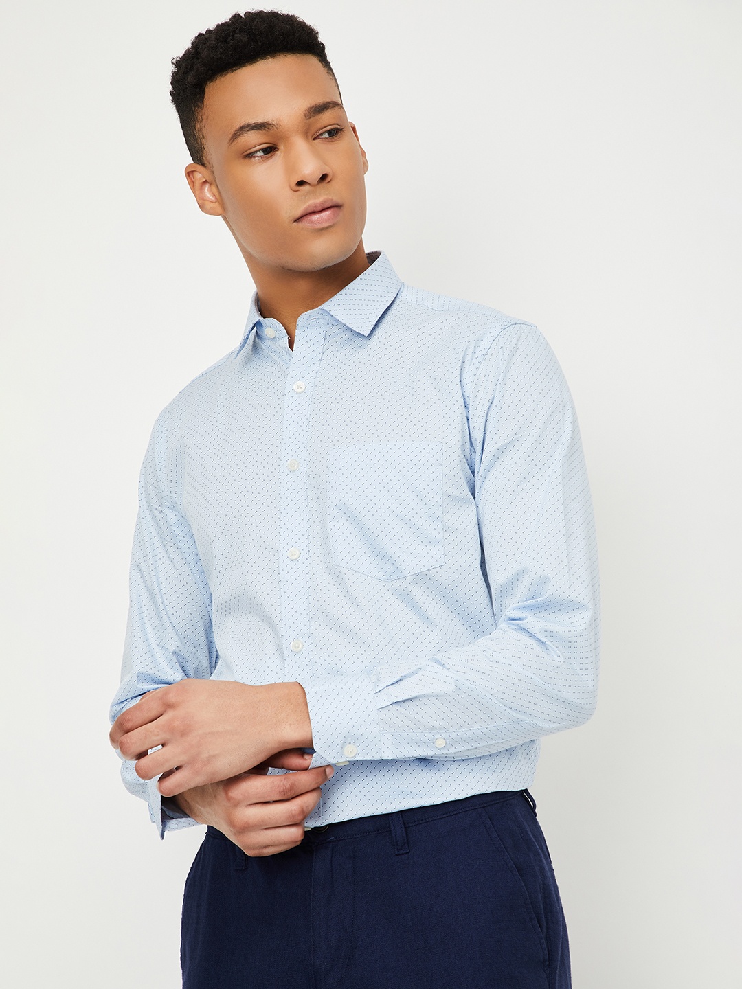 

max Men Opaque Printed Casual Shirt, Blue