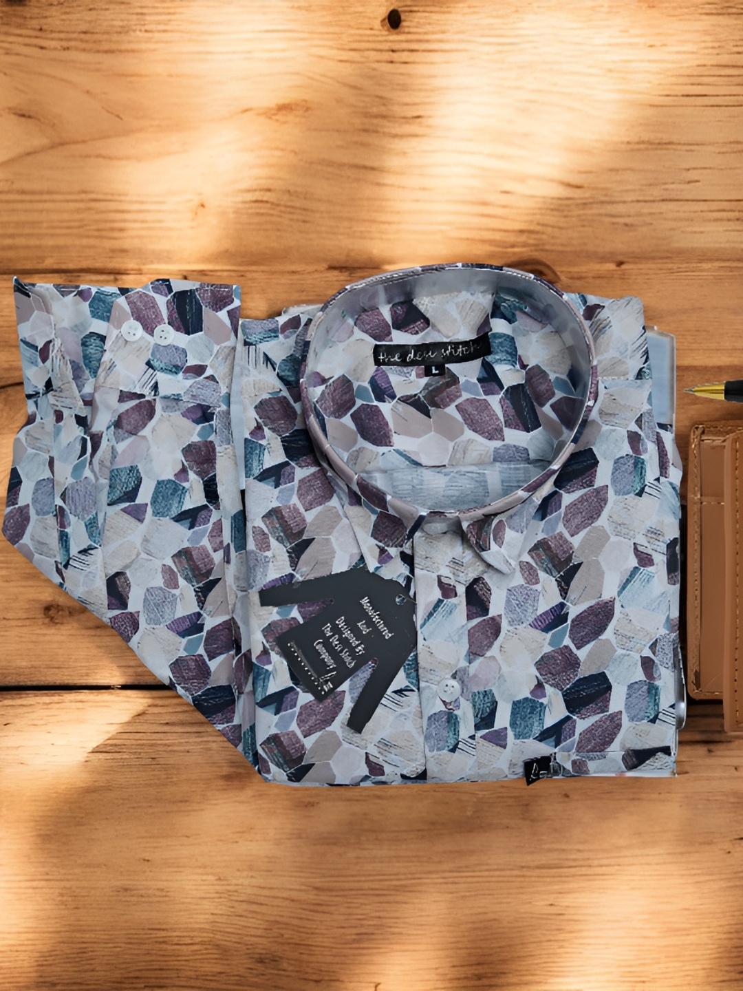 

Anikmart Men Printed Shirt & Leather Wallet, White
