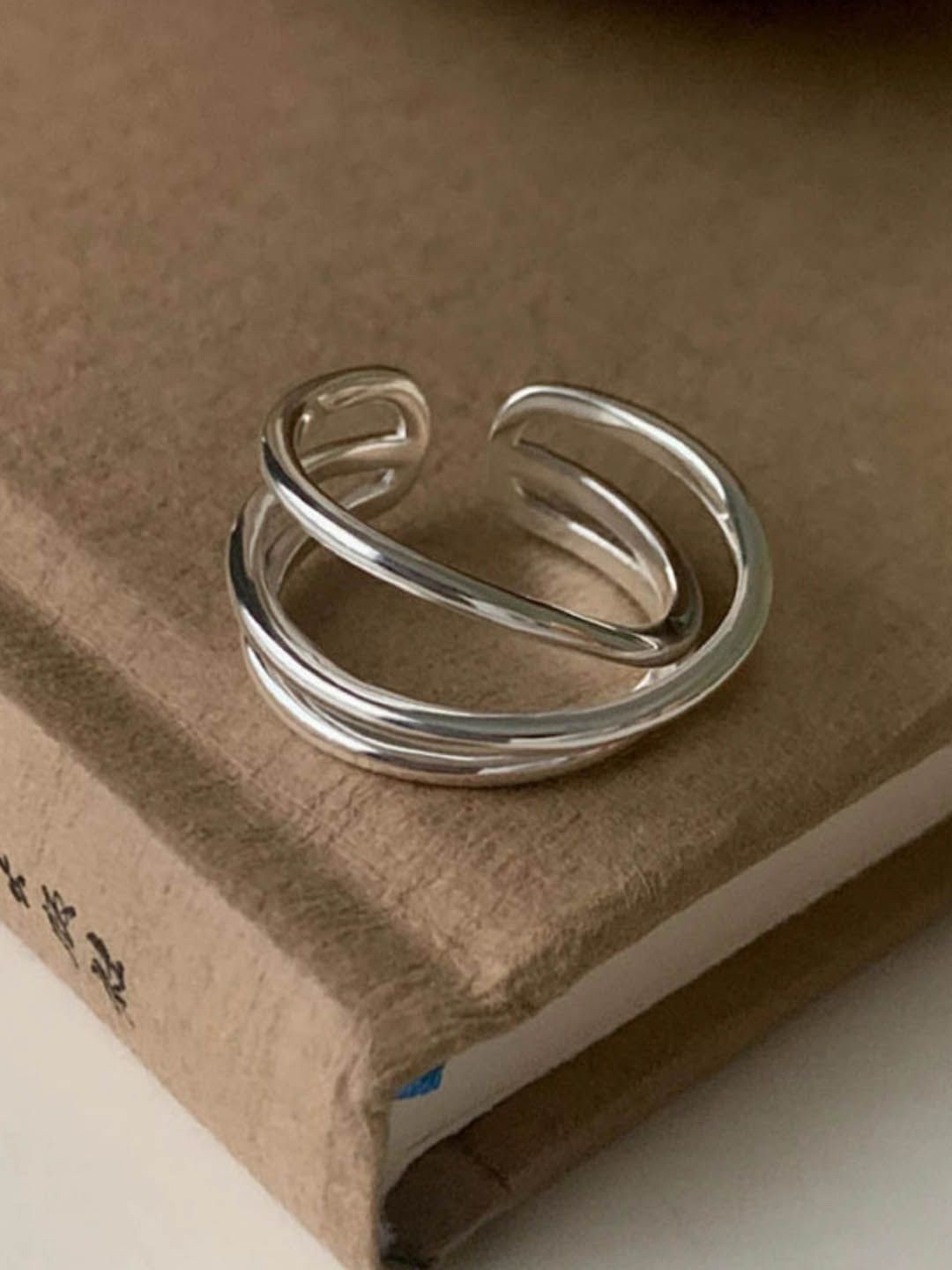 

StyleCast Elegant Silver-Plated Finger Ring