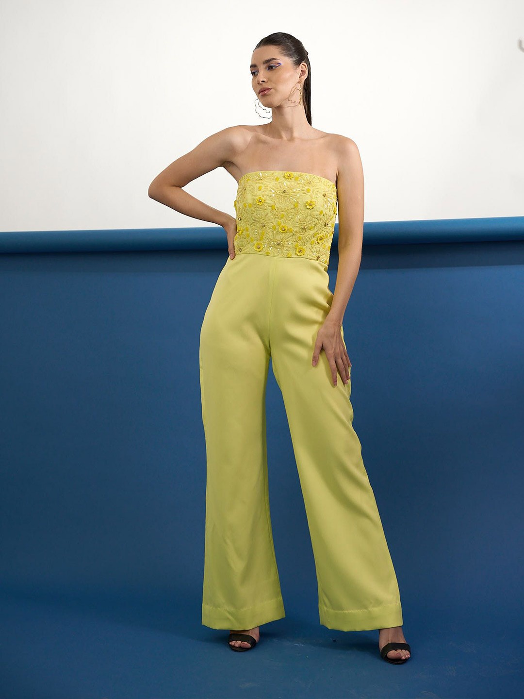 

Parneet Gujral Off-Shoulder Basic Jumpsuit, Yellow