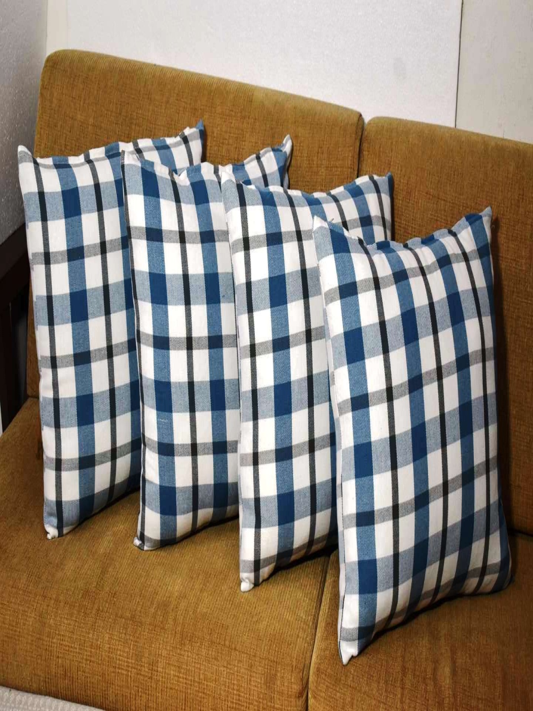 

Aura Wilburn Blue & White 4 Pieces Checked Cotton Square Cushion Covers